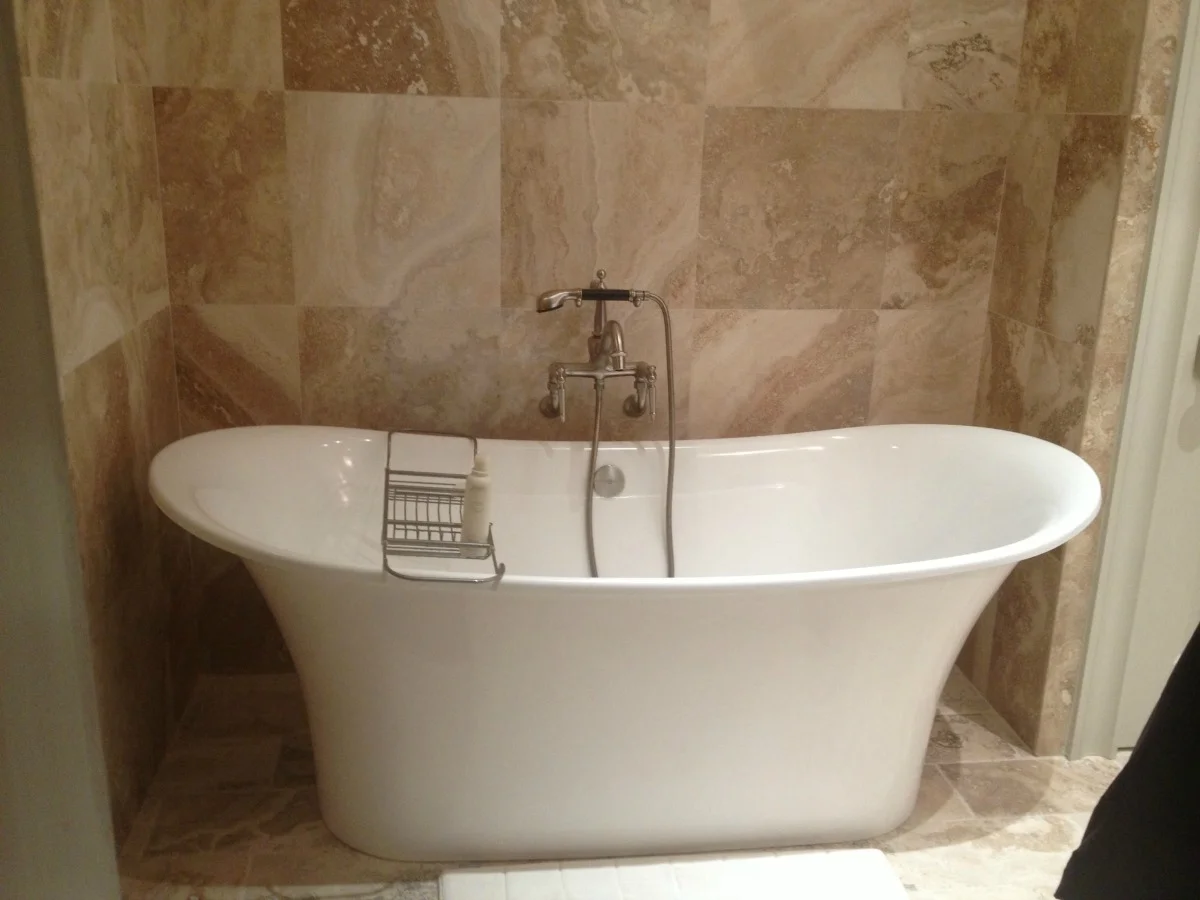 stand-alone-tub copy.jpg