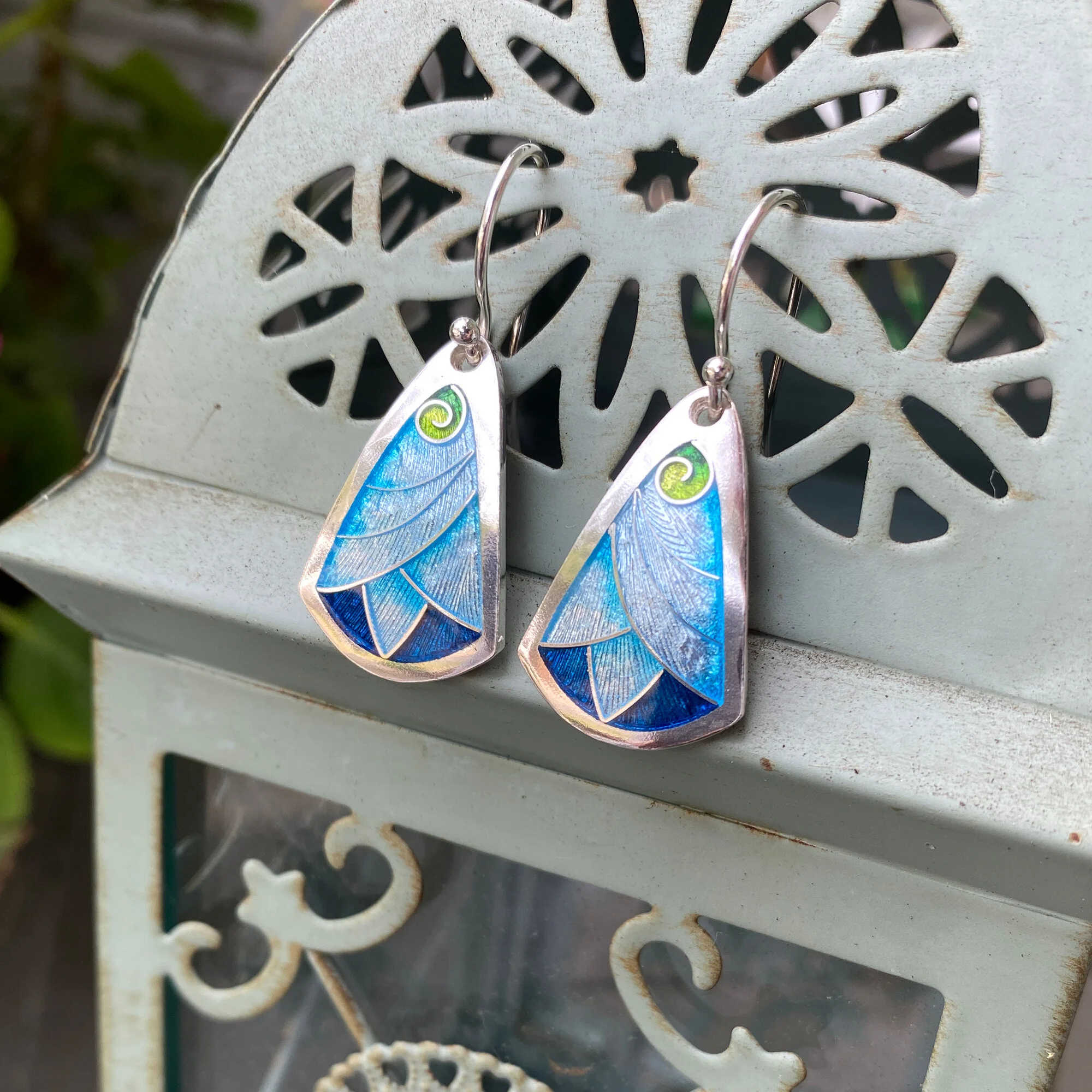 aqualotusearring4.jpg