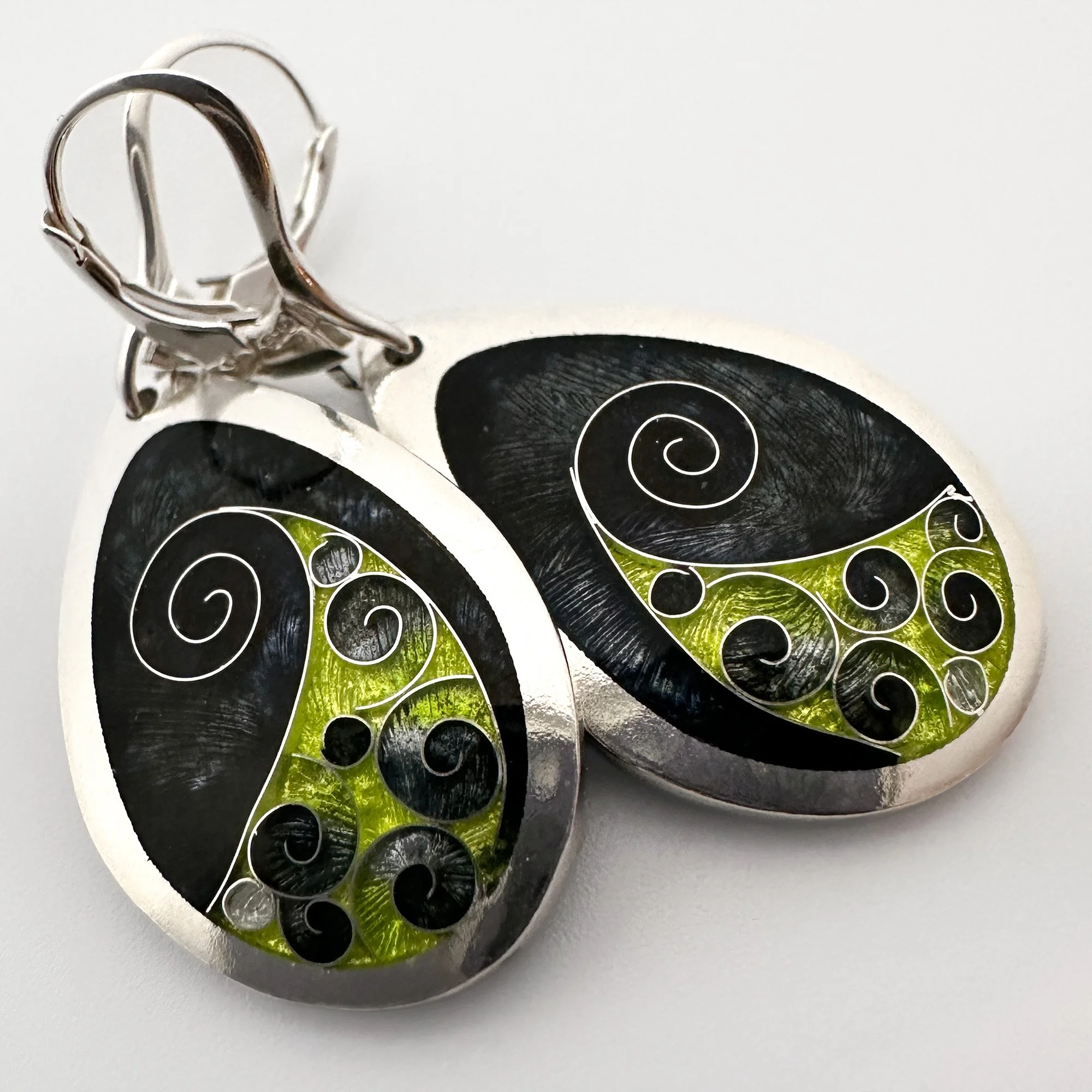 BWgreen-04.jpg