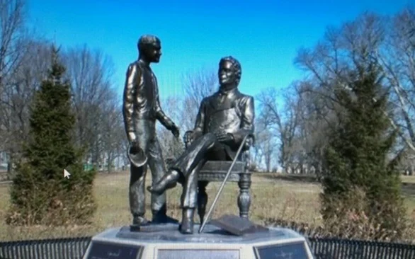 wheelchair_statue2.JPG