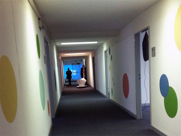 03_hallway.jpg