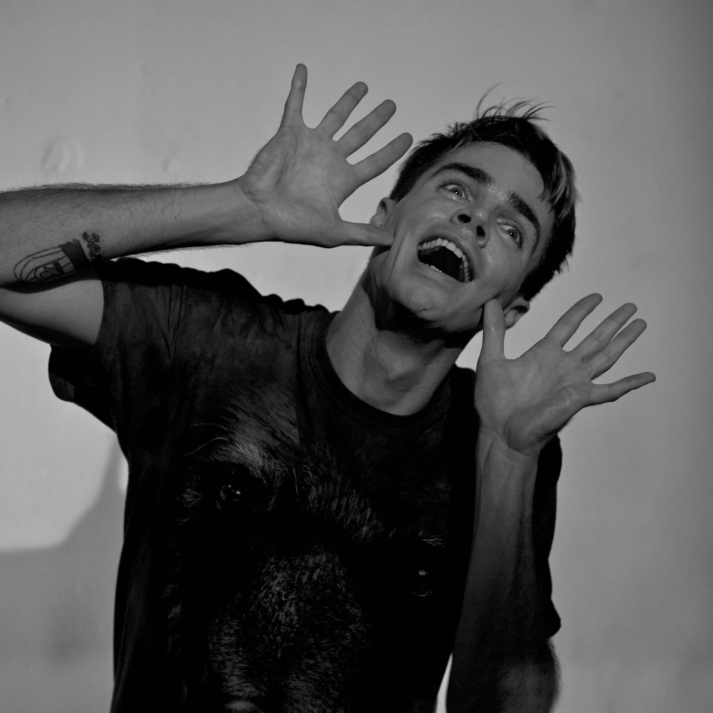 BW SQ87.jpg