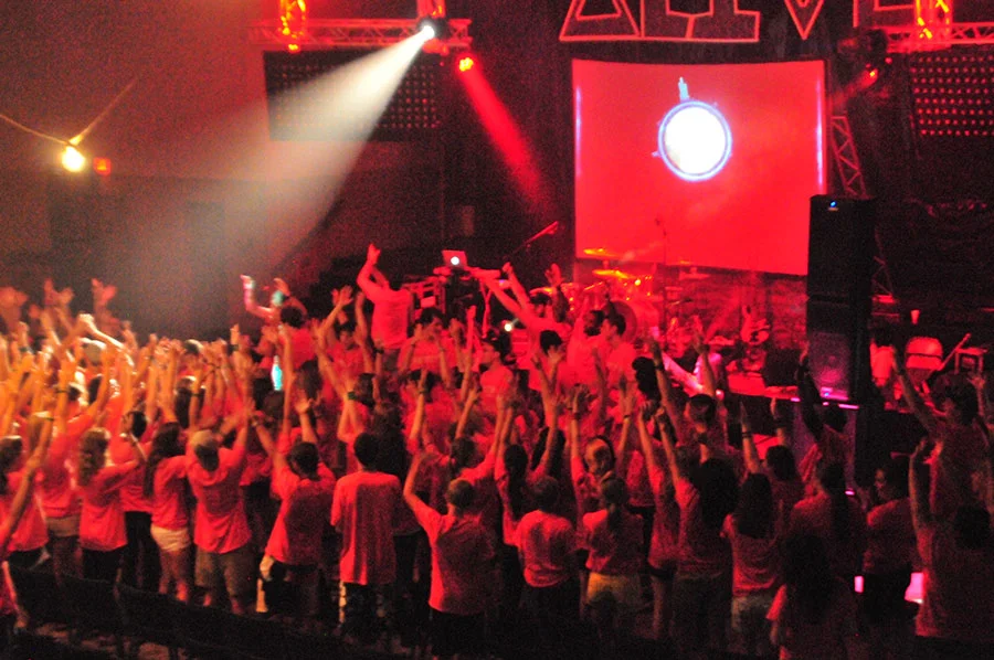revive-summer-13-265-copy.jpg