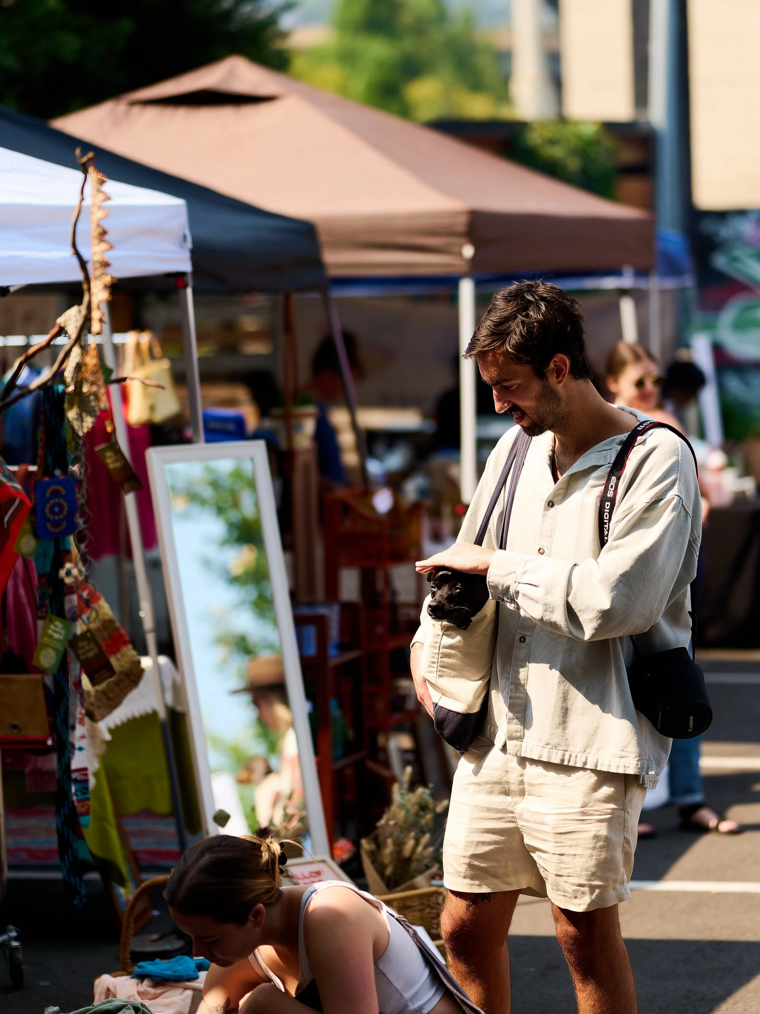 THIS SUNDAY! Come treasure hunt with us at our annual DOG DAYS OF SUMMER market! ♡𓃡𓄯𓃦♡

The weather is looking perfect for a day at the Flea ~ come by, dig in, find some treasures, soak up the last days of summer, grab a bite and a sip, stay awhil