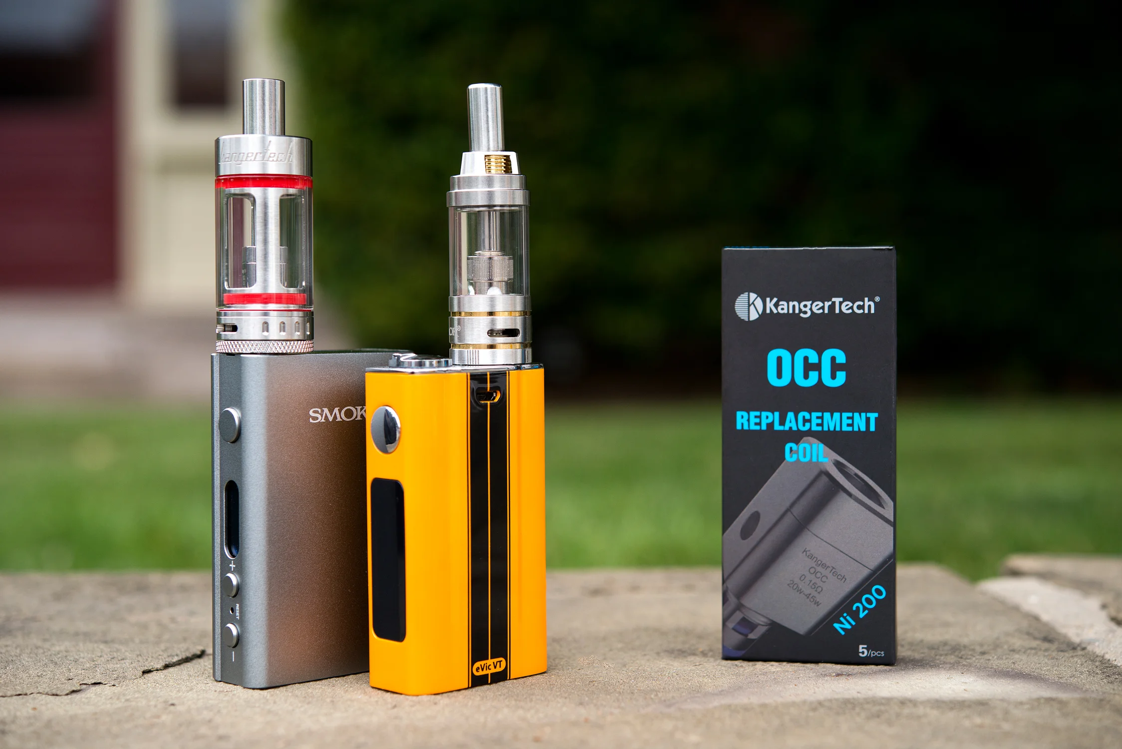 Pictured above from left to right: The Smok M80 Plus topped with a Kanger Subtank Plus, the Evic VT topped with a Smok Gimlet Cloud Tank (GCT) and replacement NI-200 coils for Kanger Subtanks.