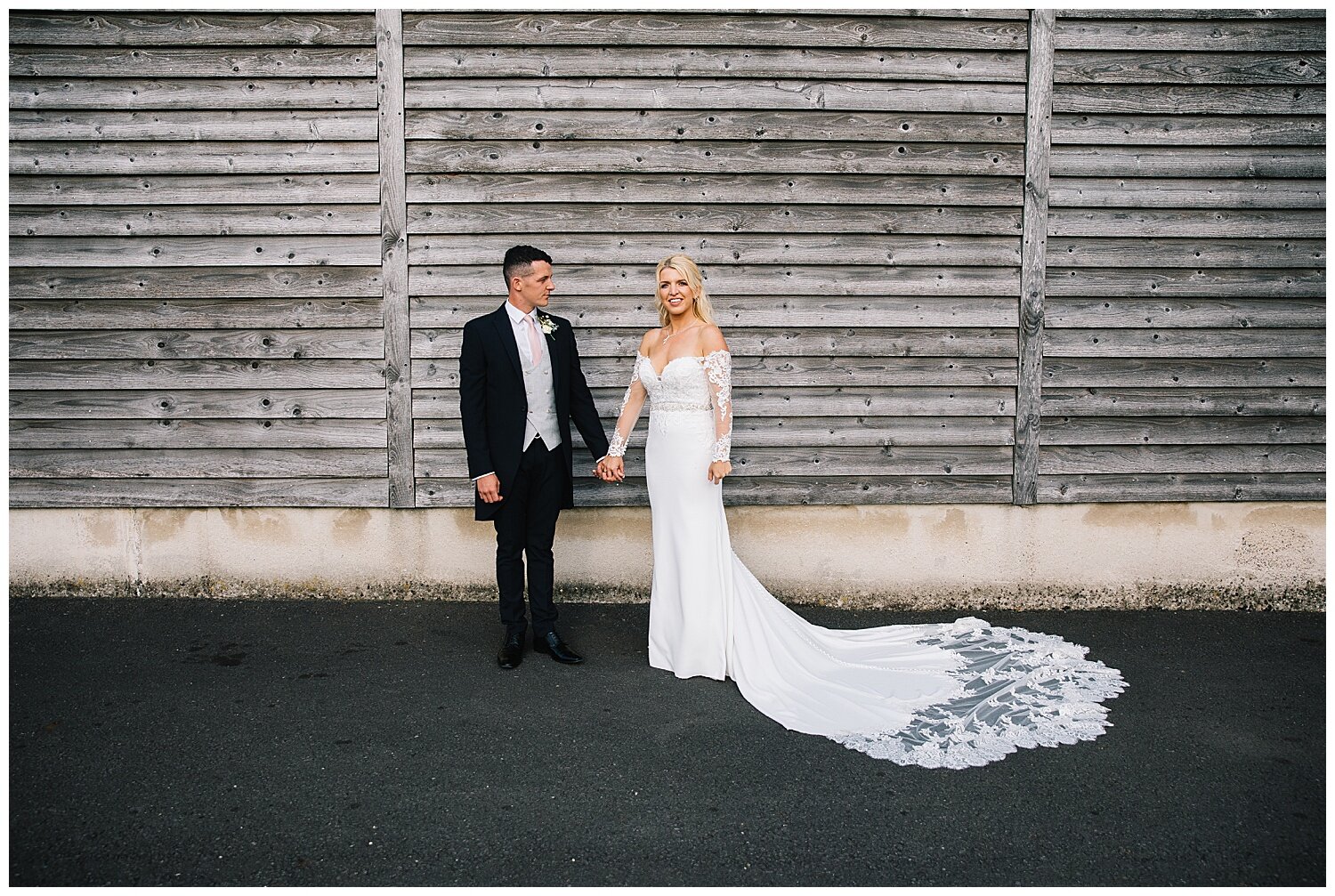 Ellie and Aled's white wedding salisbury 2021-08-18_0042.jpg