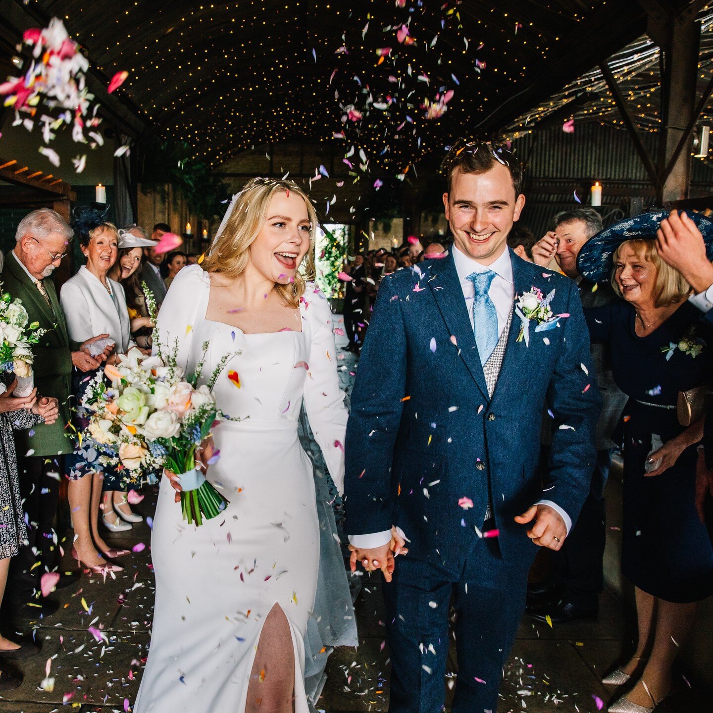 A little throwback to Emma &amp; Jack's amazing wedding day a few weeks ago at @stonebarnvenue in the Cotwolds, it was a glorious day, more photos to follow! #weddingphotography #weddingday #brideandgroom #weddingphotographyinworcestershire #worceste