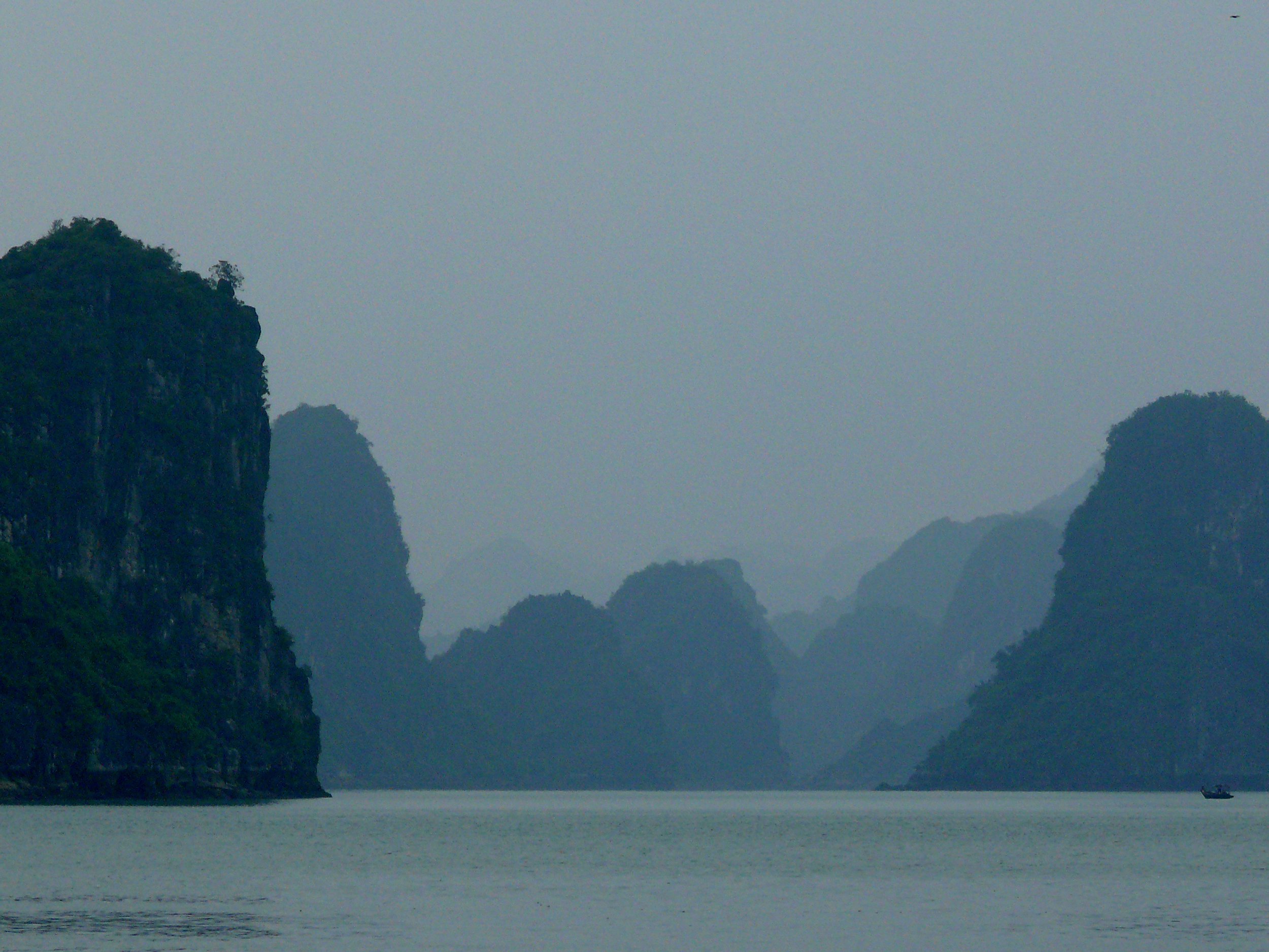 26.Another View of Halong Bay.jpg