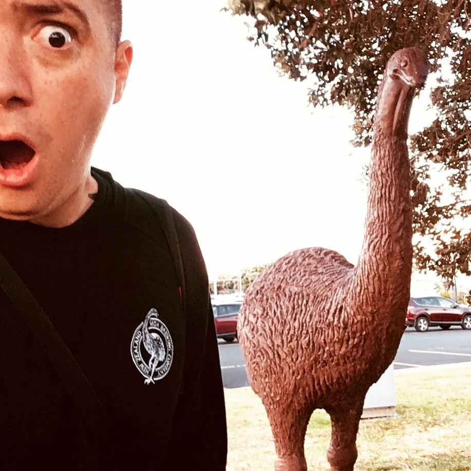 MOA Hunting, Auckland Airport