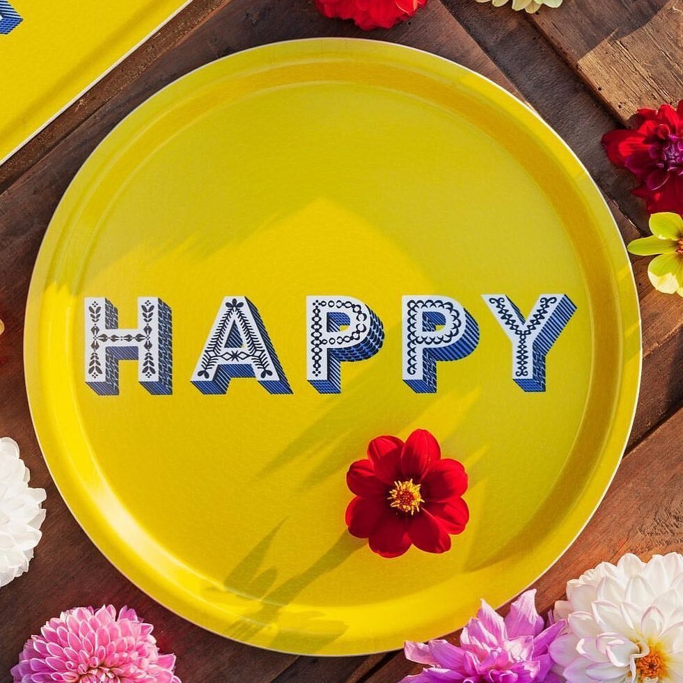 Happy Sunday everyone! 
This tray designed by @astabarrington and made in Sweden makes us very happy! 💛💛💛