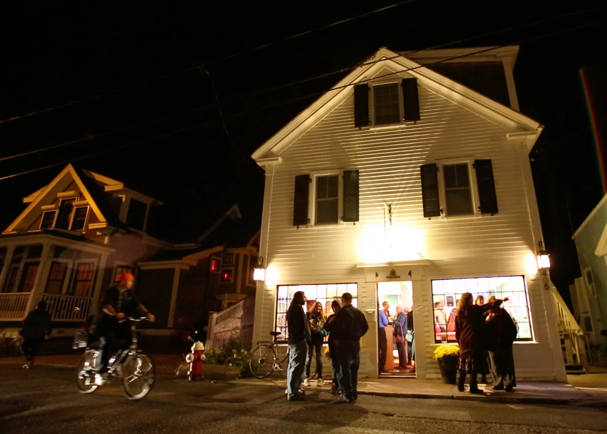 5X7_gallery opening exterior larkin .jpg