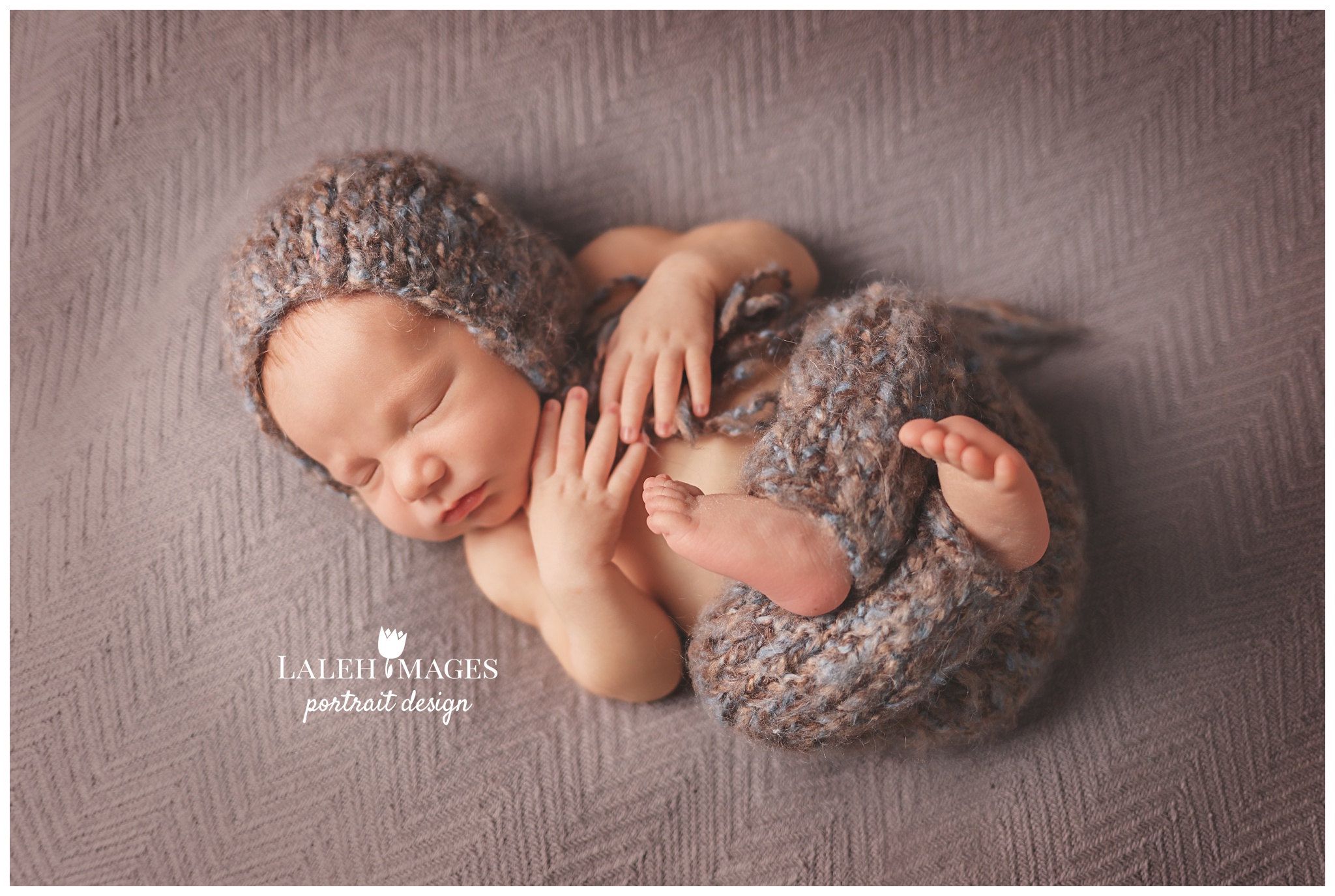 © Laleh Images Portrait Design www.lalehimages.com