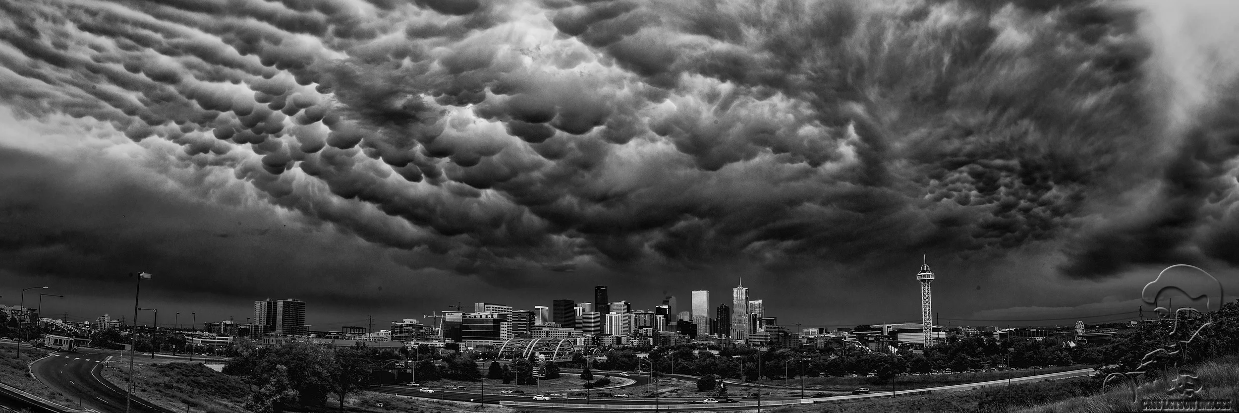 Denver Mammatus Clouds.jpg