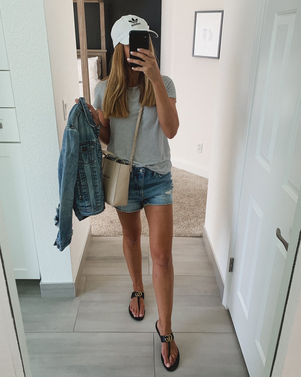  Jessica Ashley (hellojessicahley) styling Gucci Sandal Outfit with denim Madewell shorts, striped H&amp;M t-shirt and balenciaga cross body | outfit inspiration, Gucci Marmont Sandal Outfit 