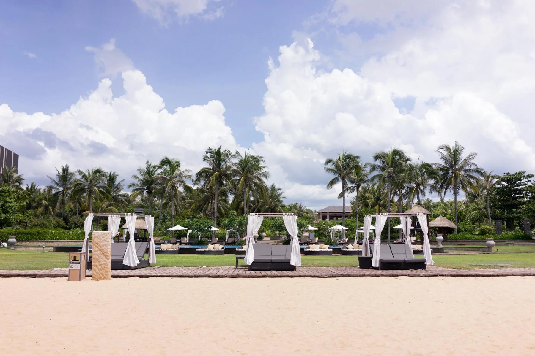 Le_Sycomore_Travel_Sanya_with_Conrad-14.jpg