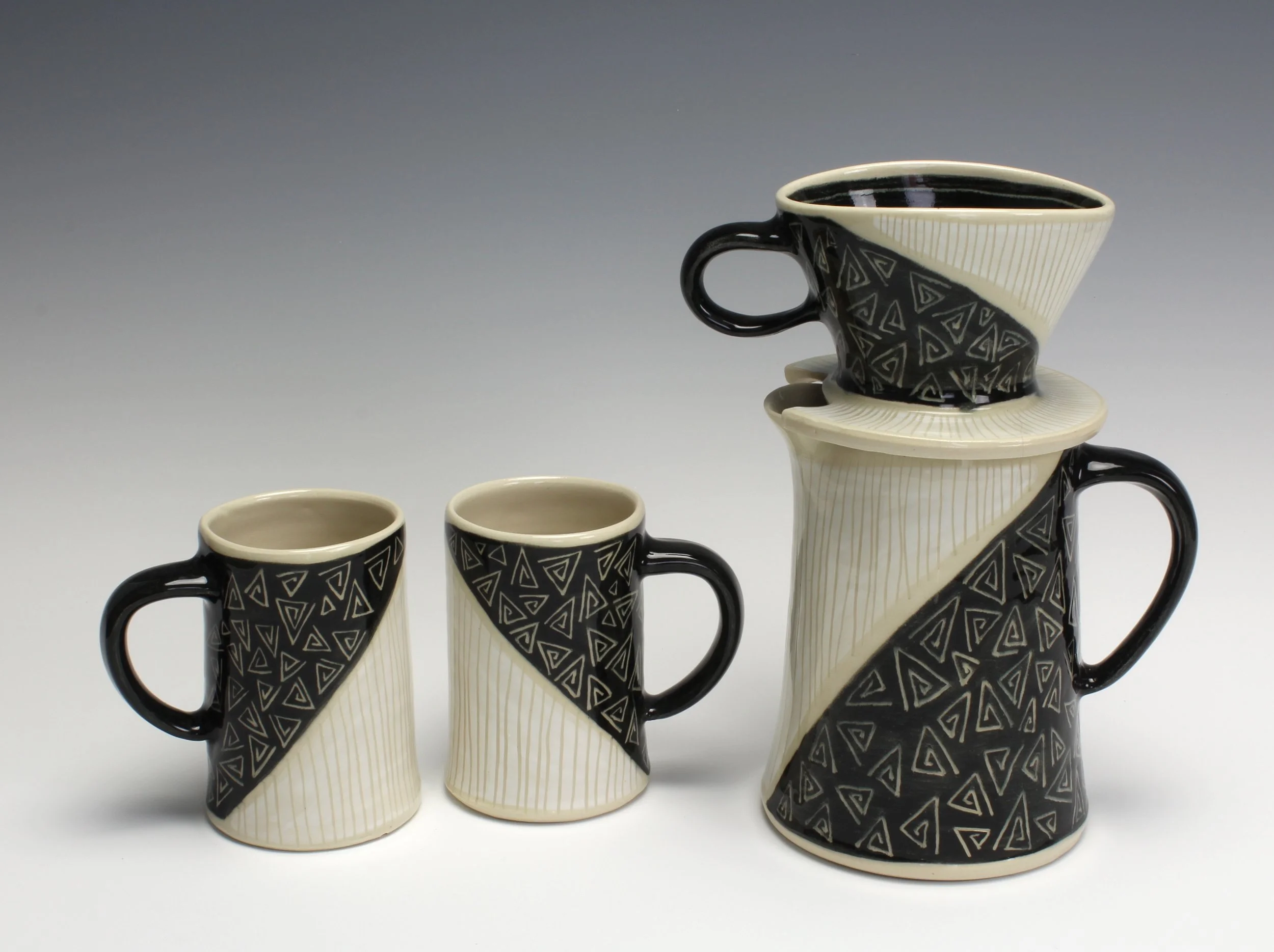 Class: Wheel Throwing 1 - With Porcelain    