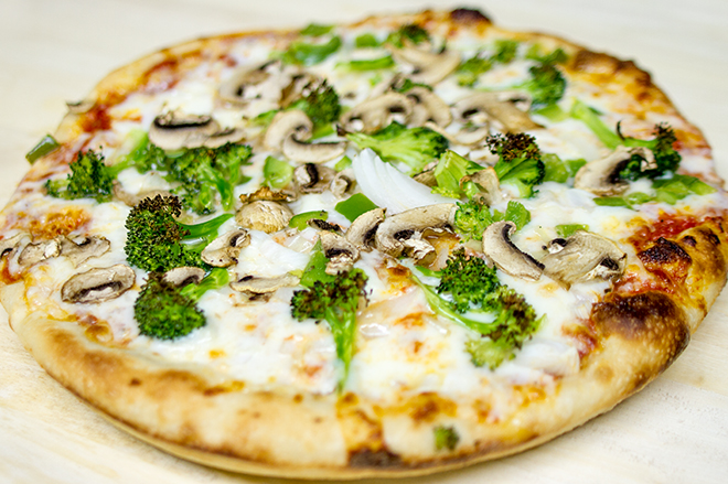 Menu_Image_0000_vegetable pizza.jpg