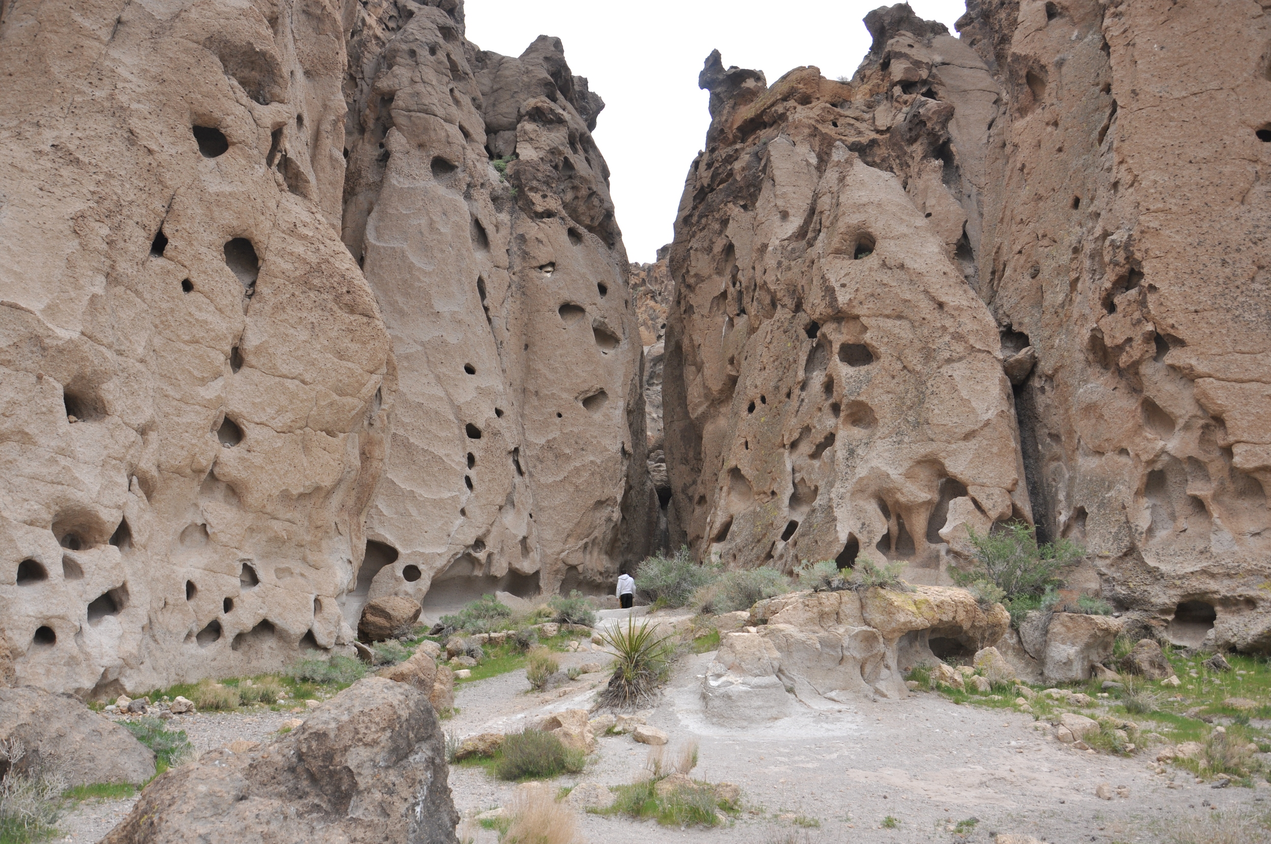 Hole in the Wall, Mojave Desert. Essex, California. 2011.