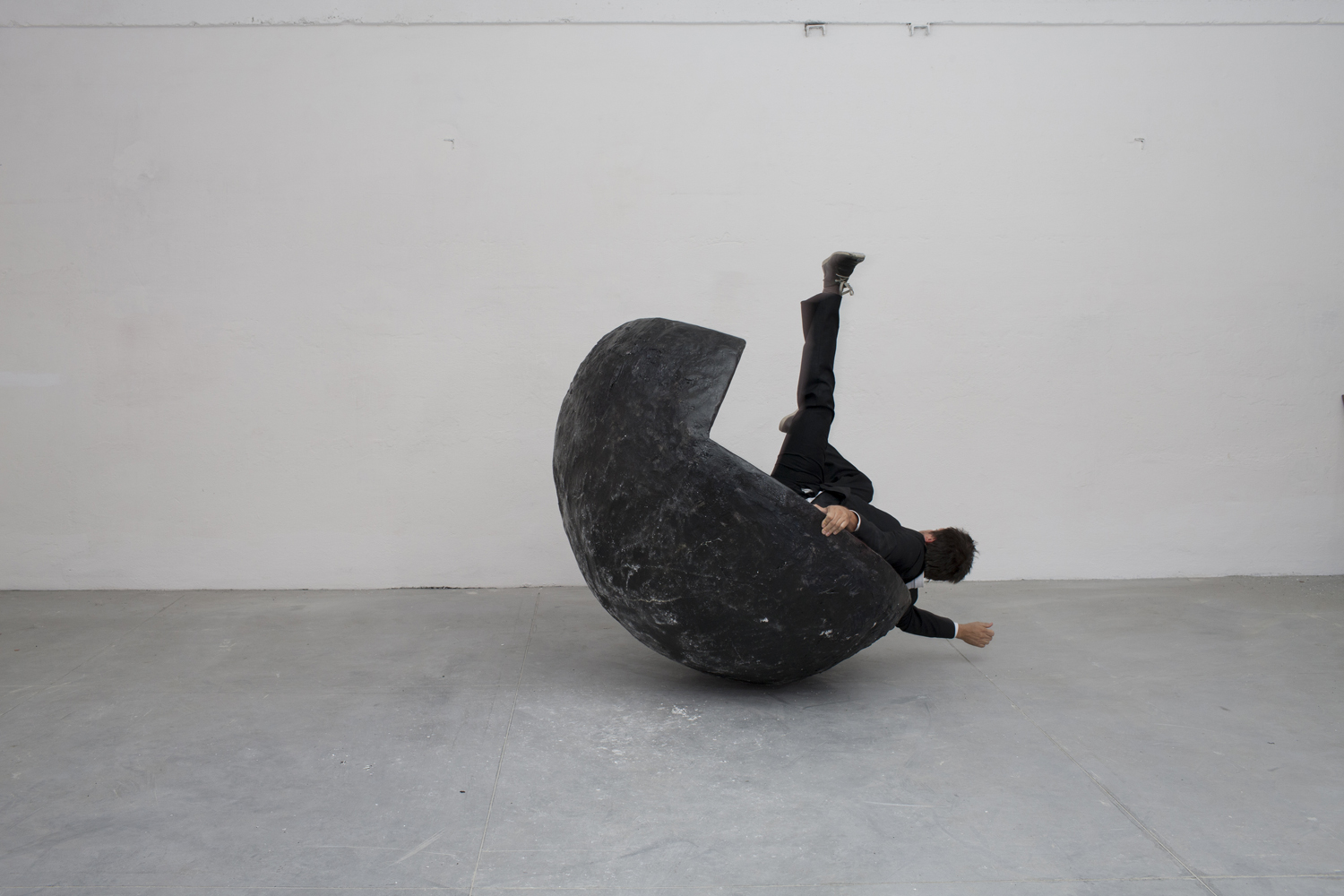 Action with Rolling Chaise-Longue, video, 2013