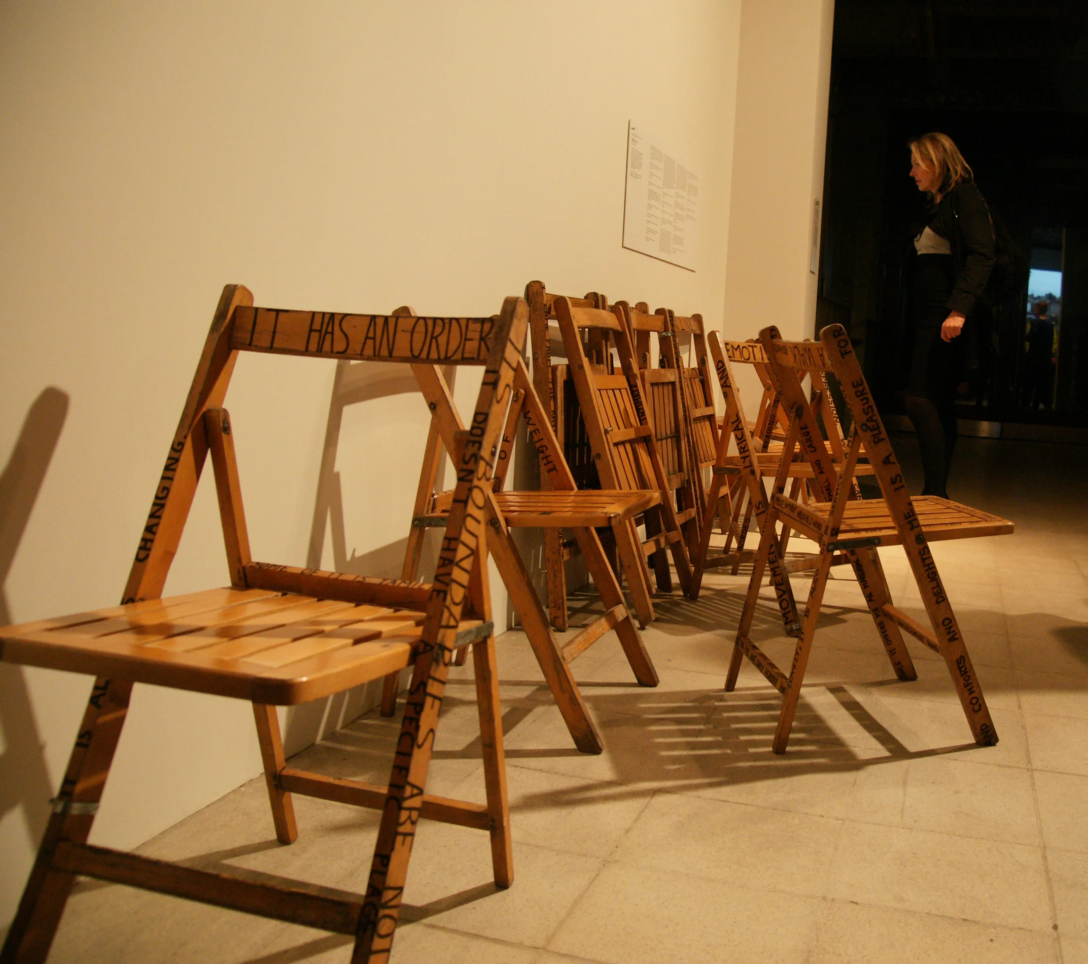 ca2m la ribot walk the chair 2010.jpg