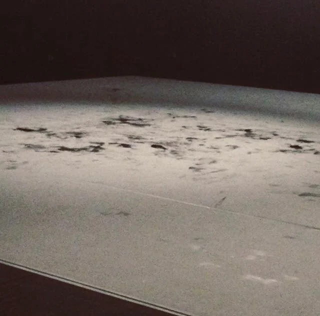 Apparition d'un corps derrière l'image / And then a body appears behind the image ( Nos Amours, Julie Nioche) (c) Margot CPAC