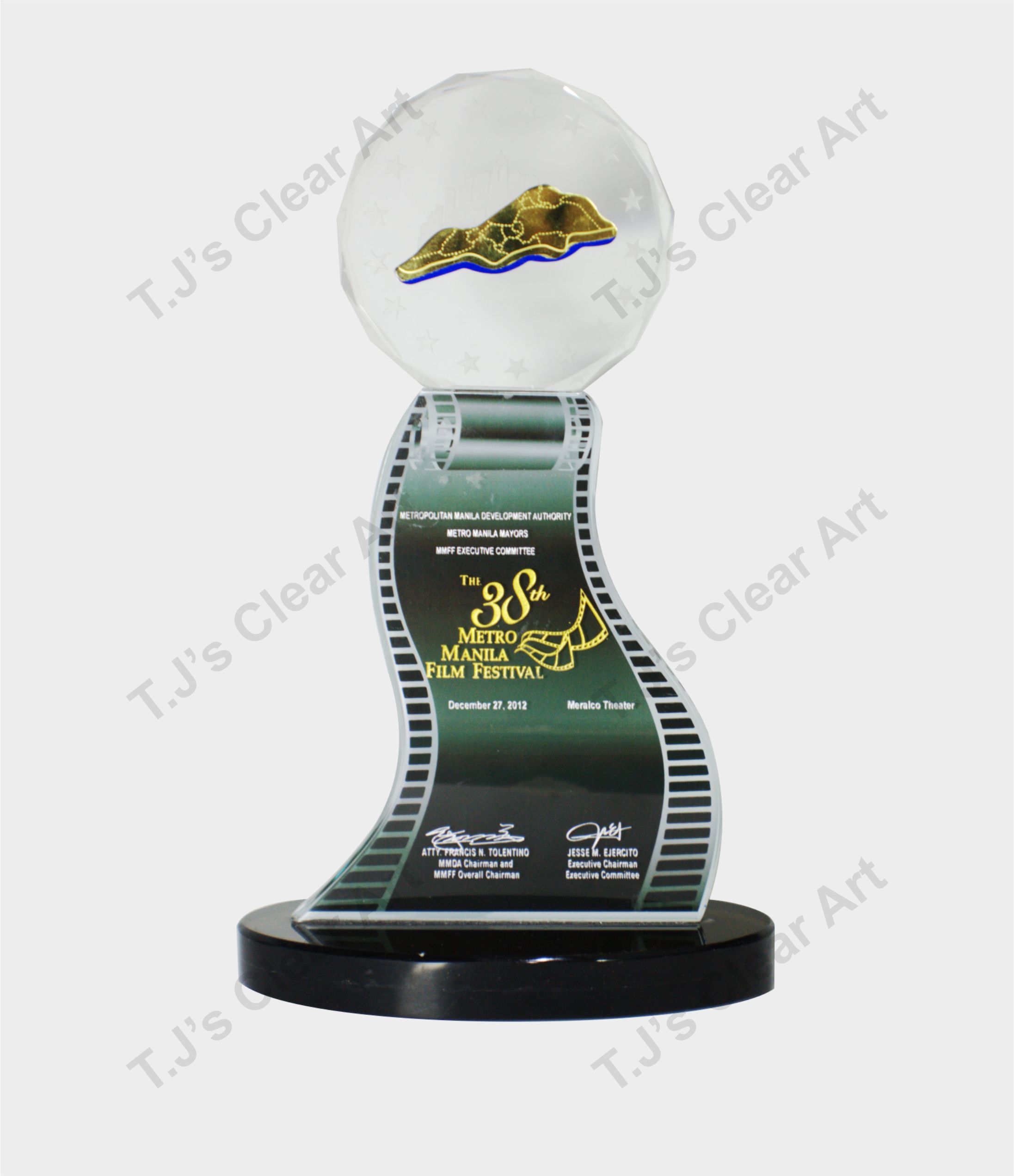 acrylic trophy supplier