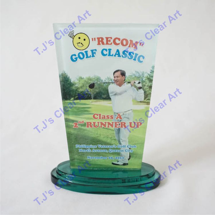 golf trophy supplier
