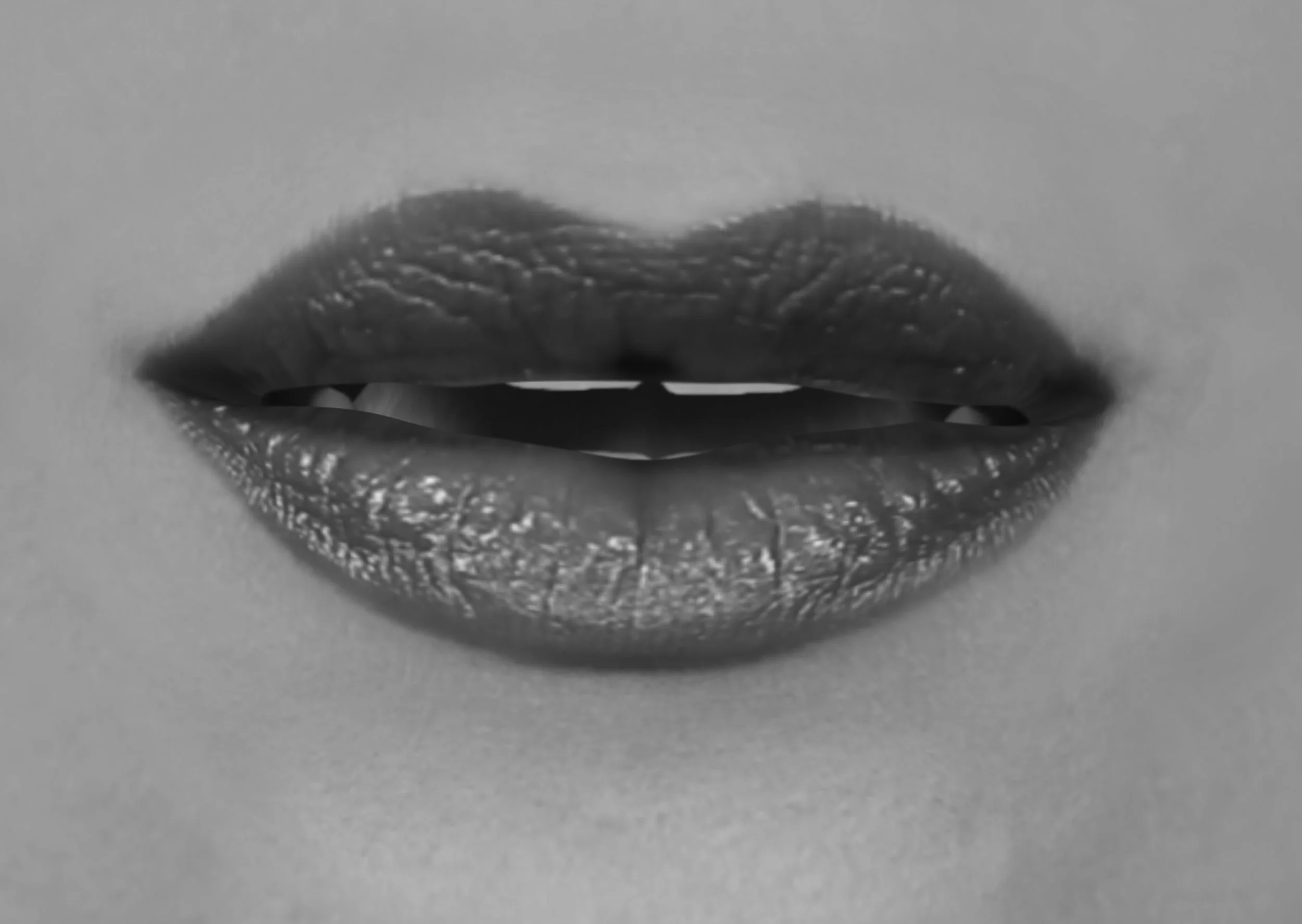 cov_ext_lip_bw_bl.jpg