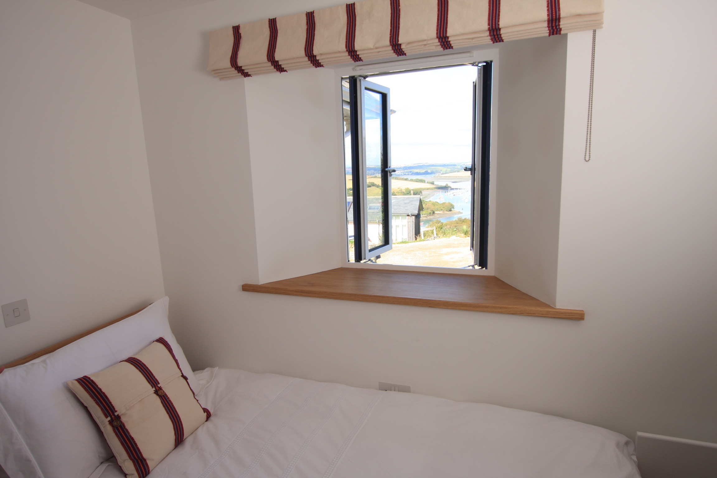 Twin room at Godolphin Cottage