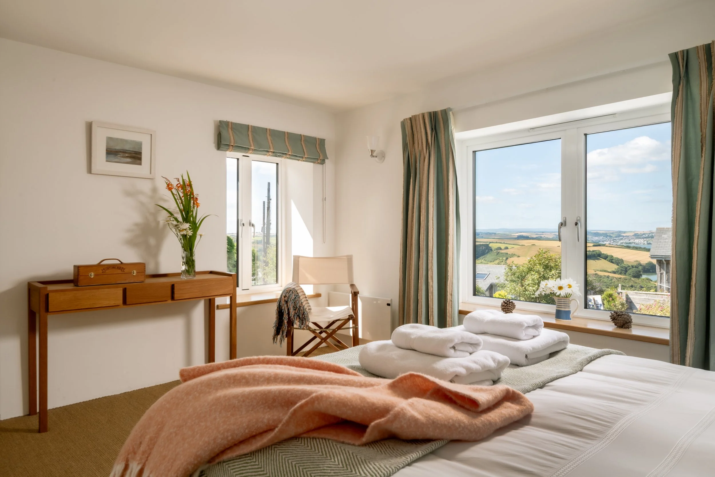 Bedroom 3, kingsized bed, overlooks the village and estuary