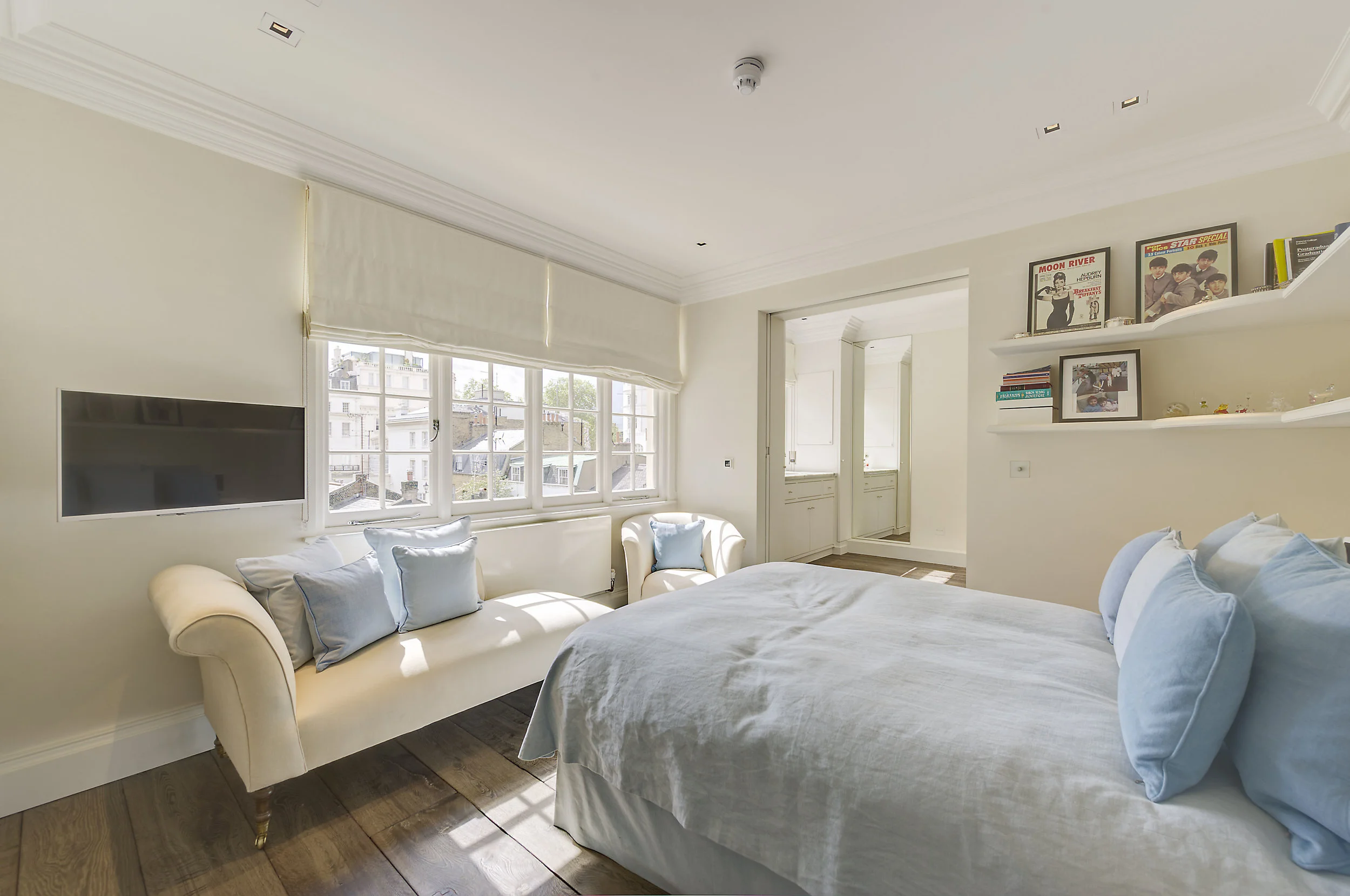 2 at 15 eaton place 365782 bed2_RGB.jpg