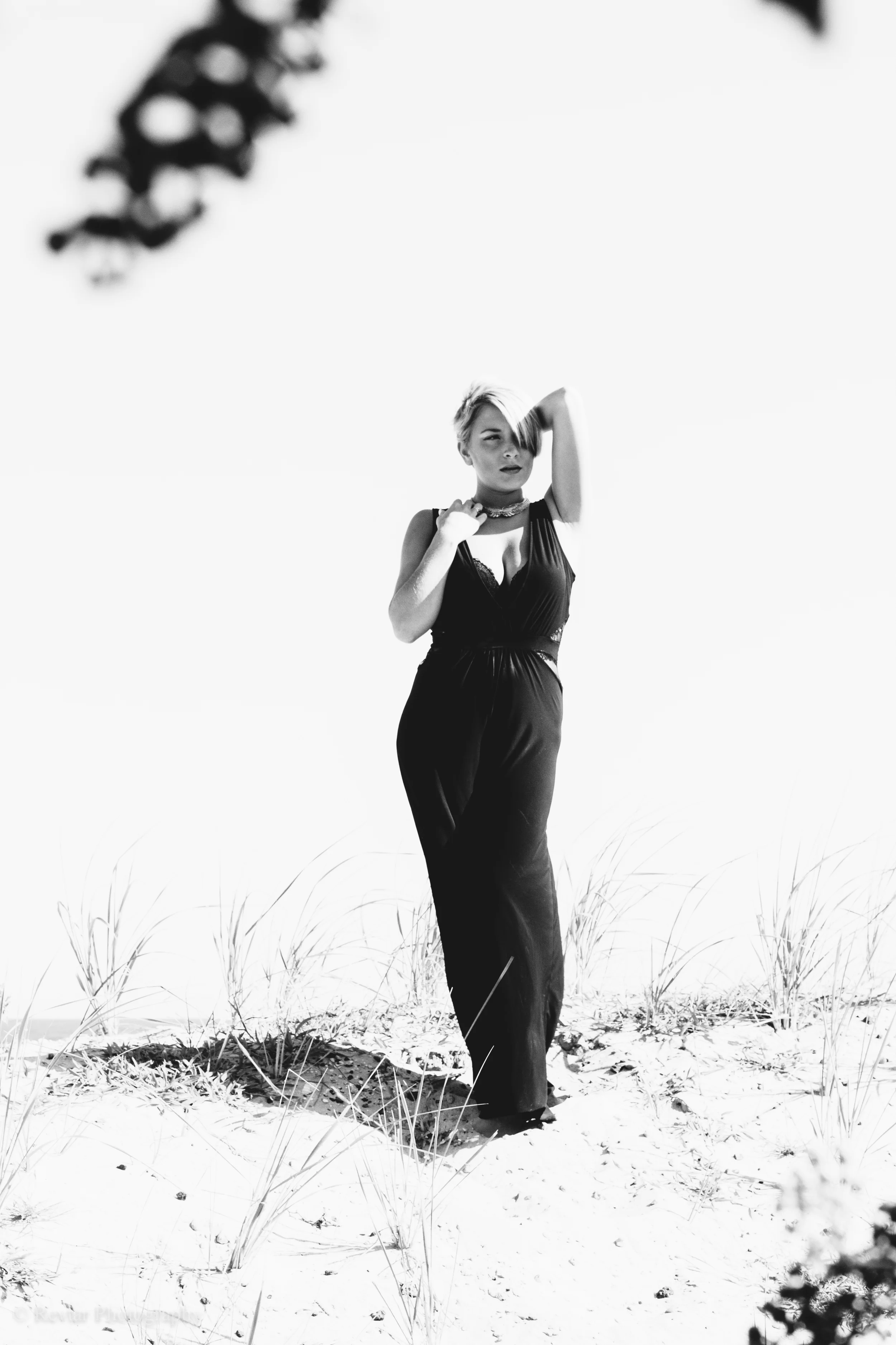 JulieParker_RevtarPhotog_Beach_5.jpg