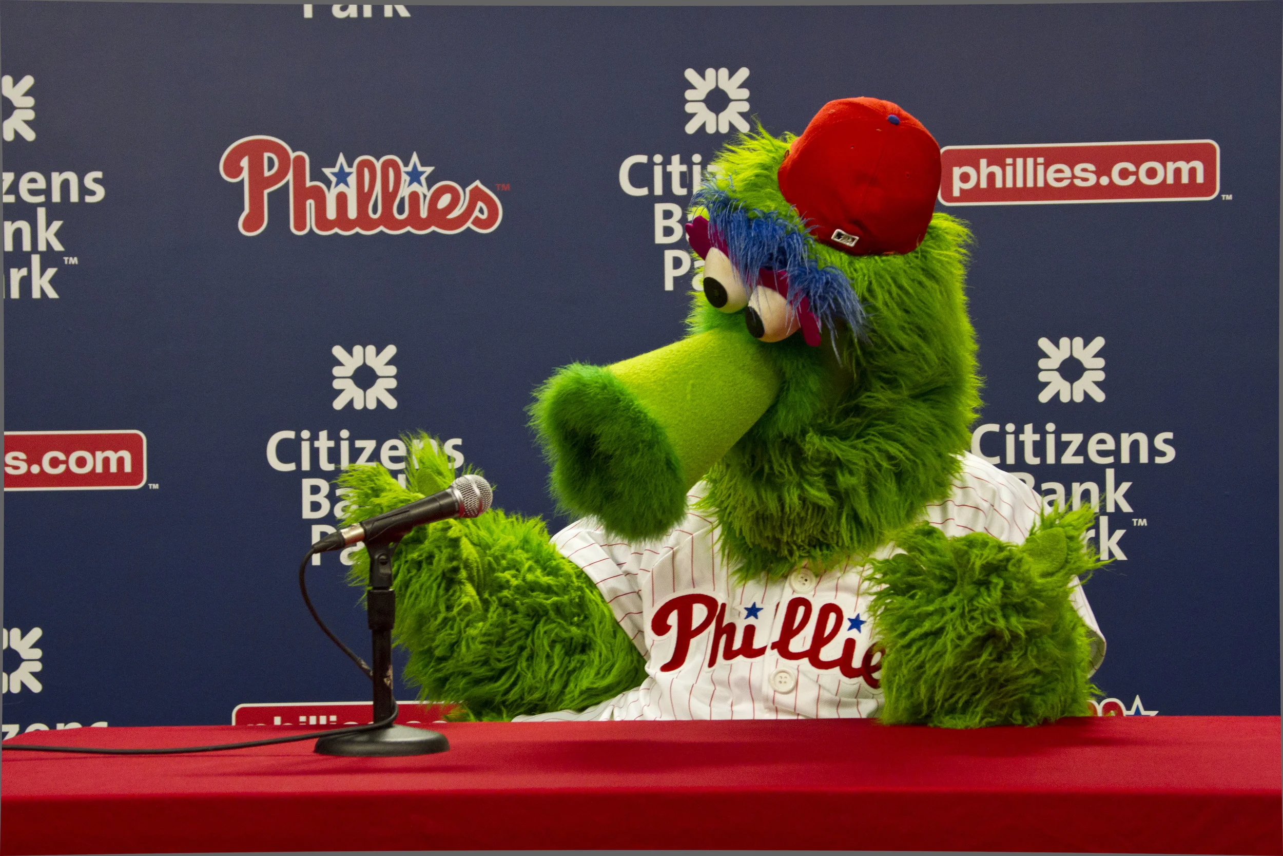 Phanatic_2.jpg