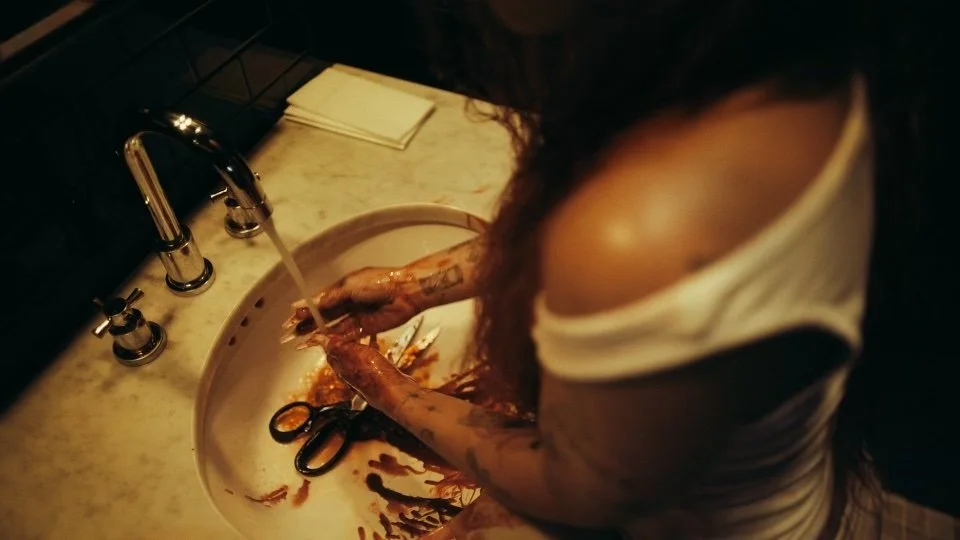 SCREENGRAB_02_1.1.2.jpg