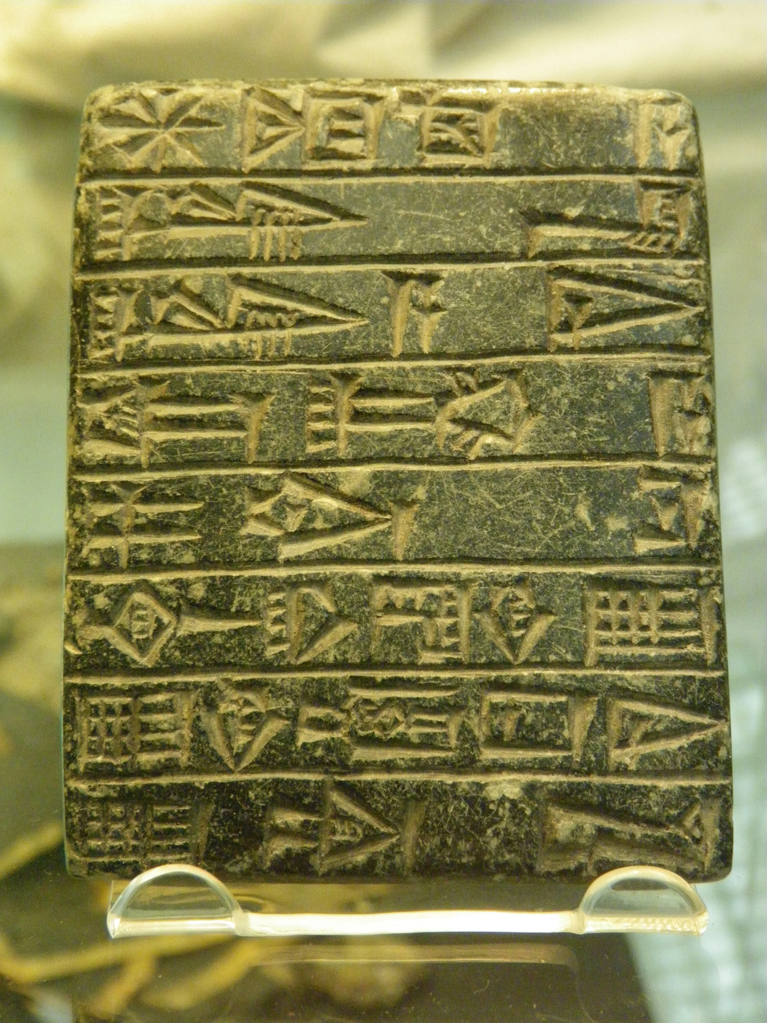 Fig. 3.1. Sumerian Tablet showing the first word as An.jpg