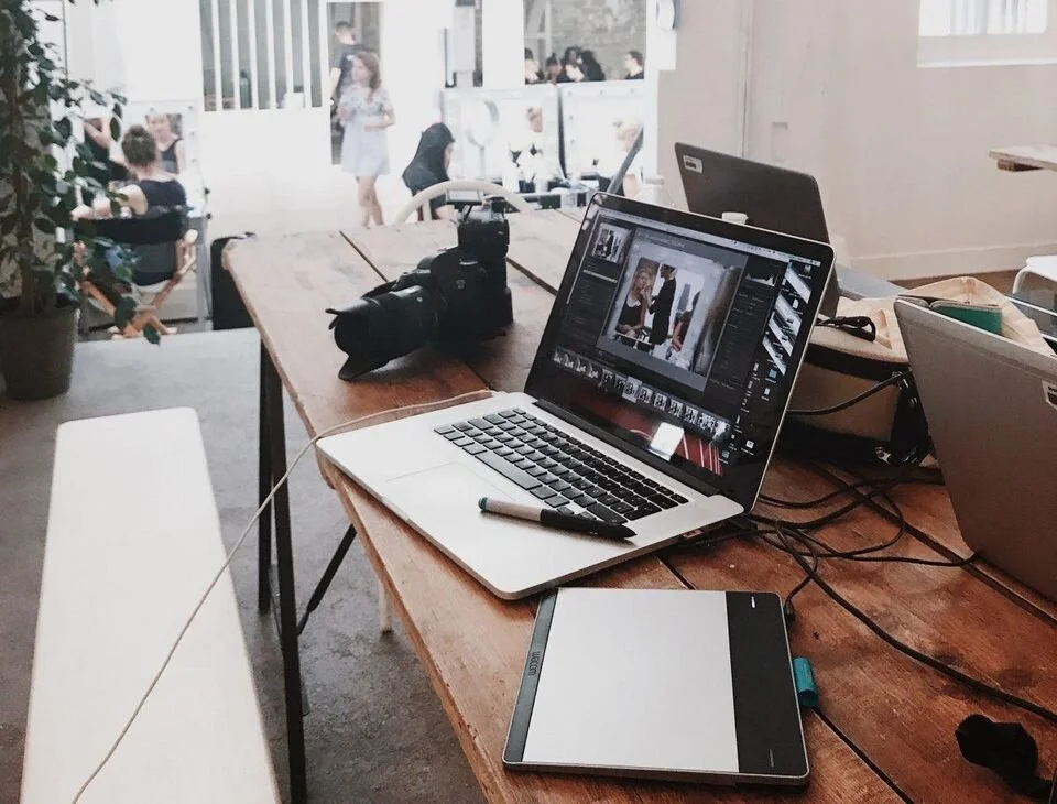 Open-Plan Work Spaces Lower Productivity and Employee Morale