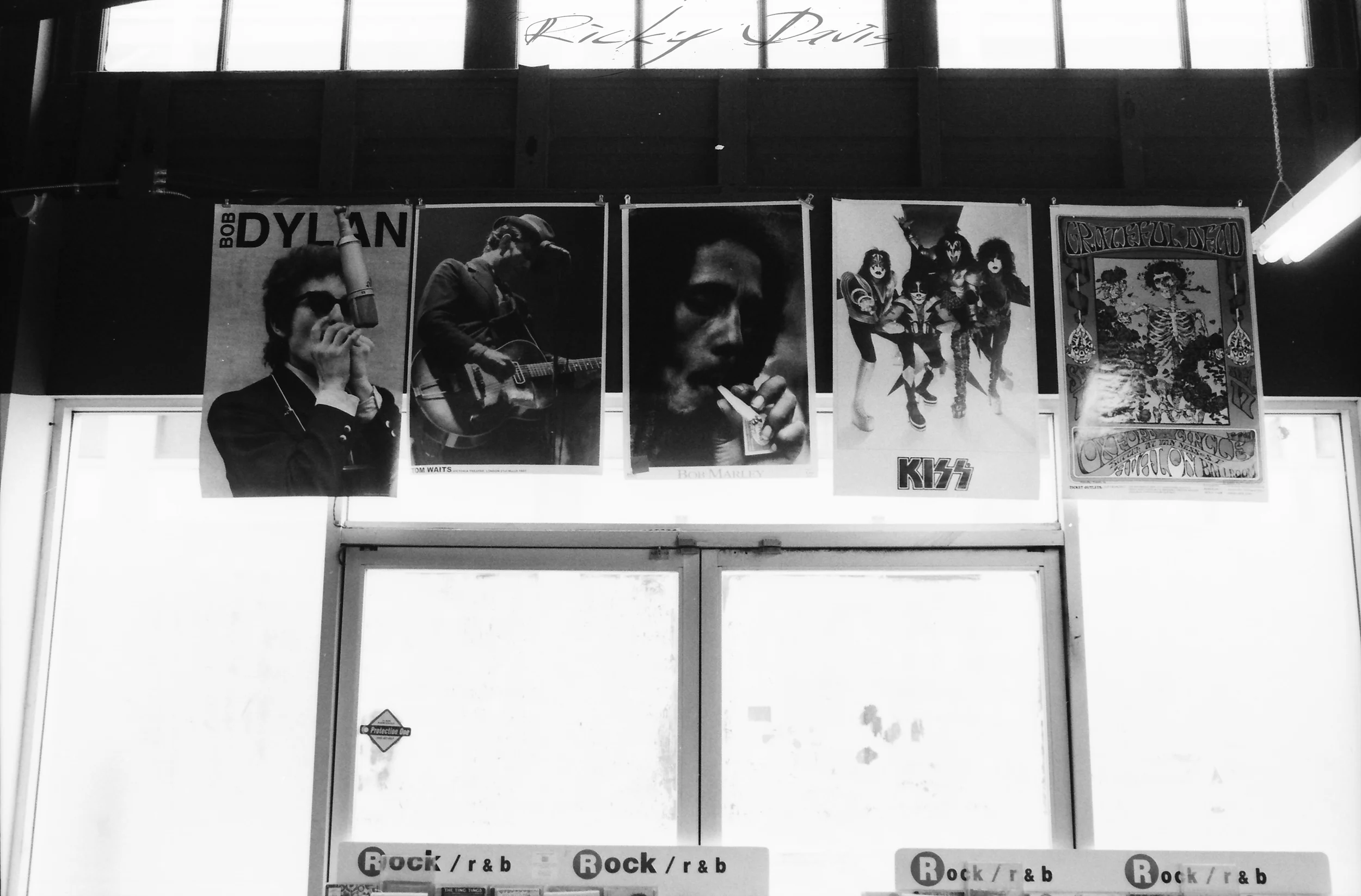 Everyday Music Record Store - Downtown, Portland Oregon. Photographer Ricky Davis of TRD Photography - Ilford 400 HP5 Film