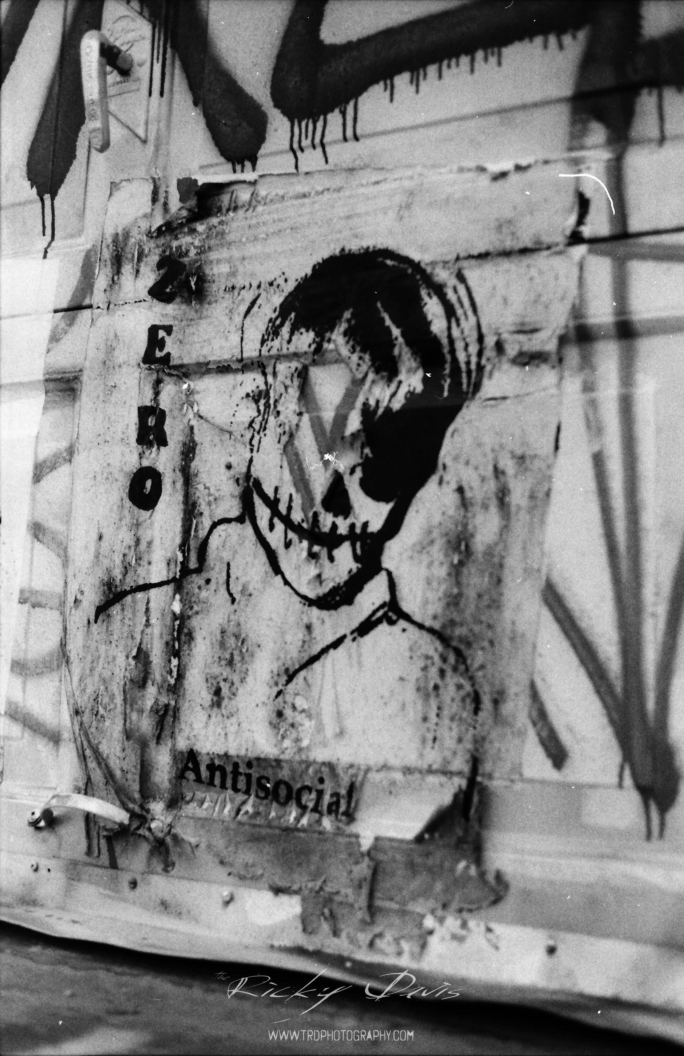 Anti-Social - Street Art - Chattanooga, TN - Film - Expired Neopan SS - Camera - Minolta XG 1 - Photographer Ricky Davis