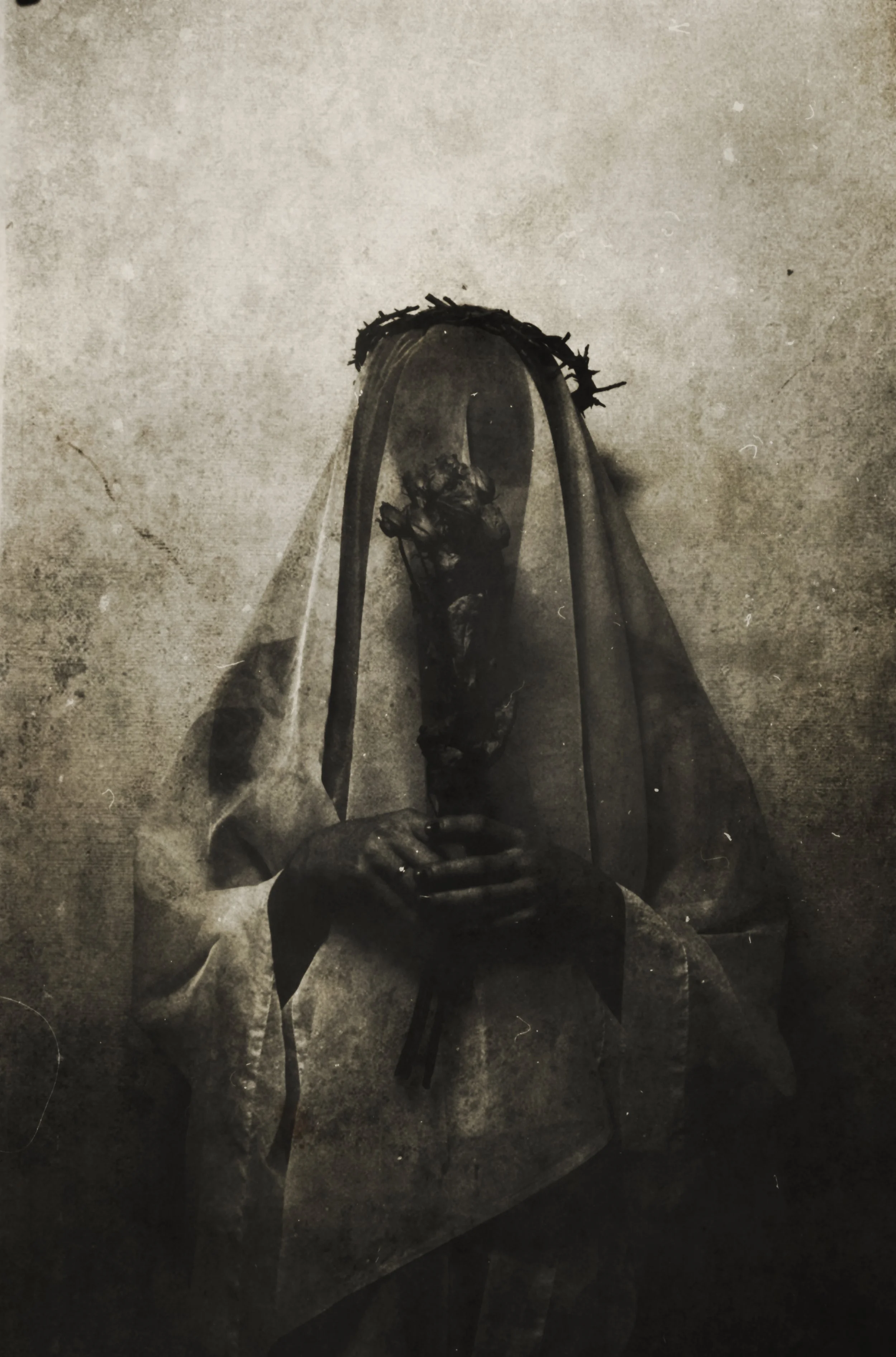 Southern Gothic portrait of bride - southern gothic photography by photographer Ricky Davis of TRD Photography in Chattanooga, TN. Sepia toned film photography