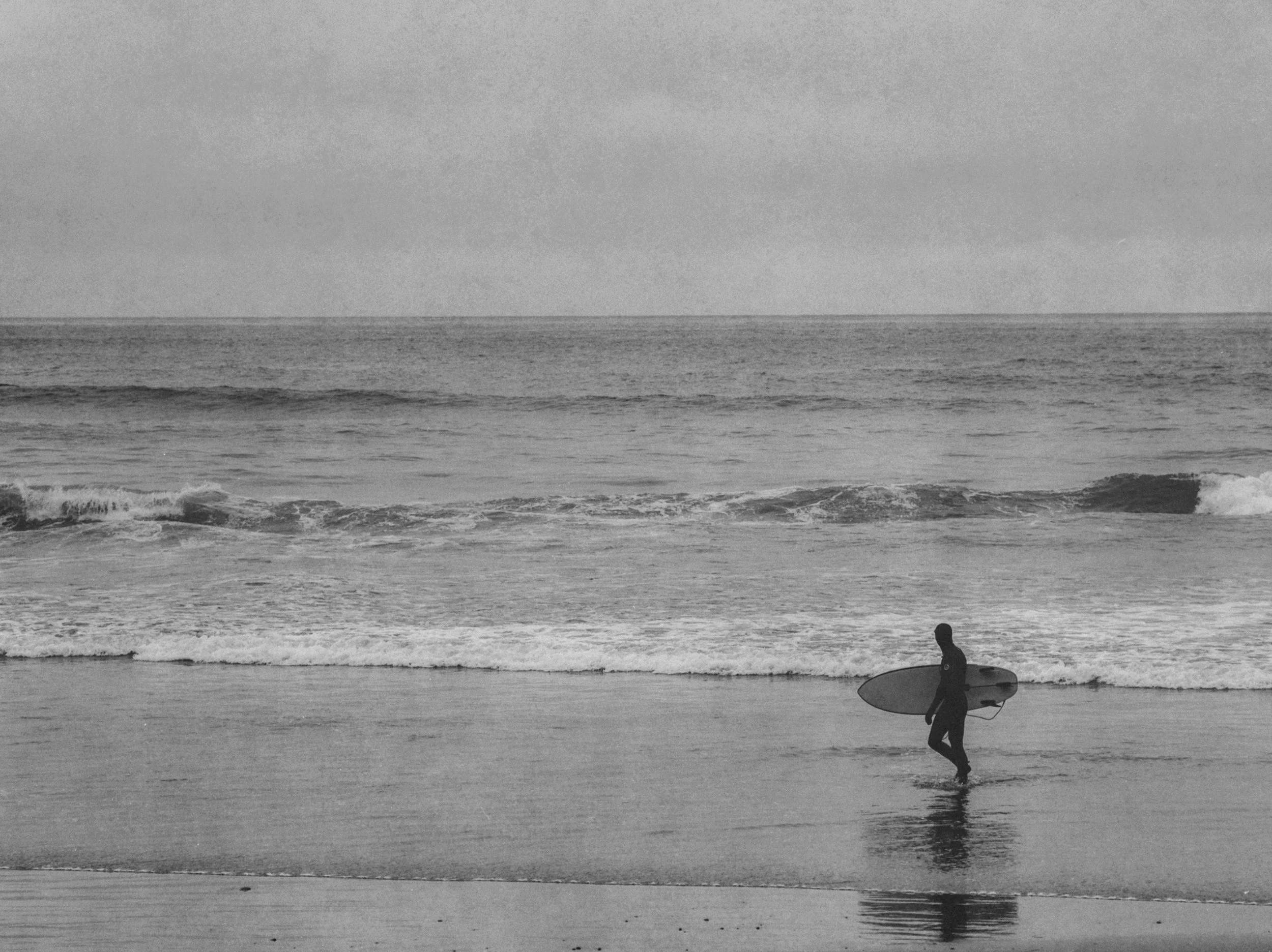 Surfer at Short Sands Beach - Cannon Beach, Oregon
Kodak Tri X Film Photography
Photographer Ricky Davis of TRD Photography
