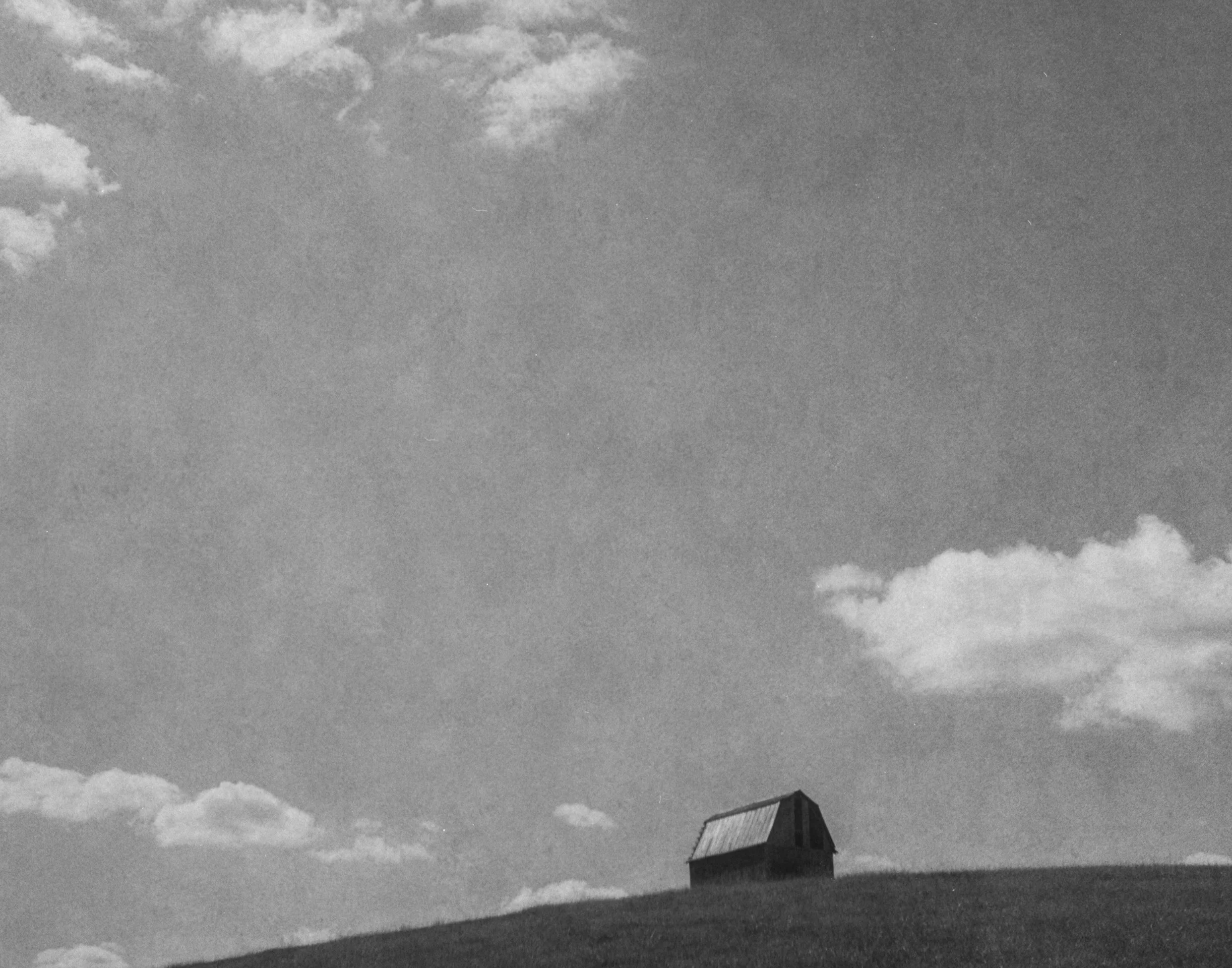 old barn photography, wytheville virginia, black and white rustic fine art, photographer ricky davis, trd photography