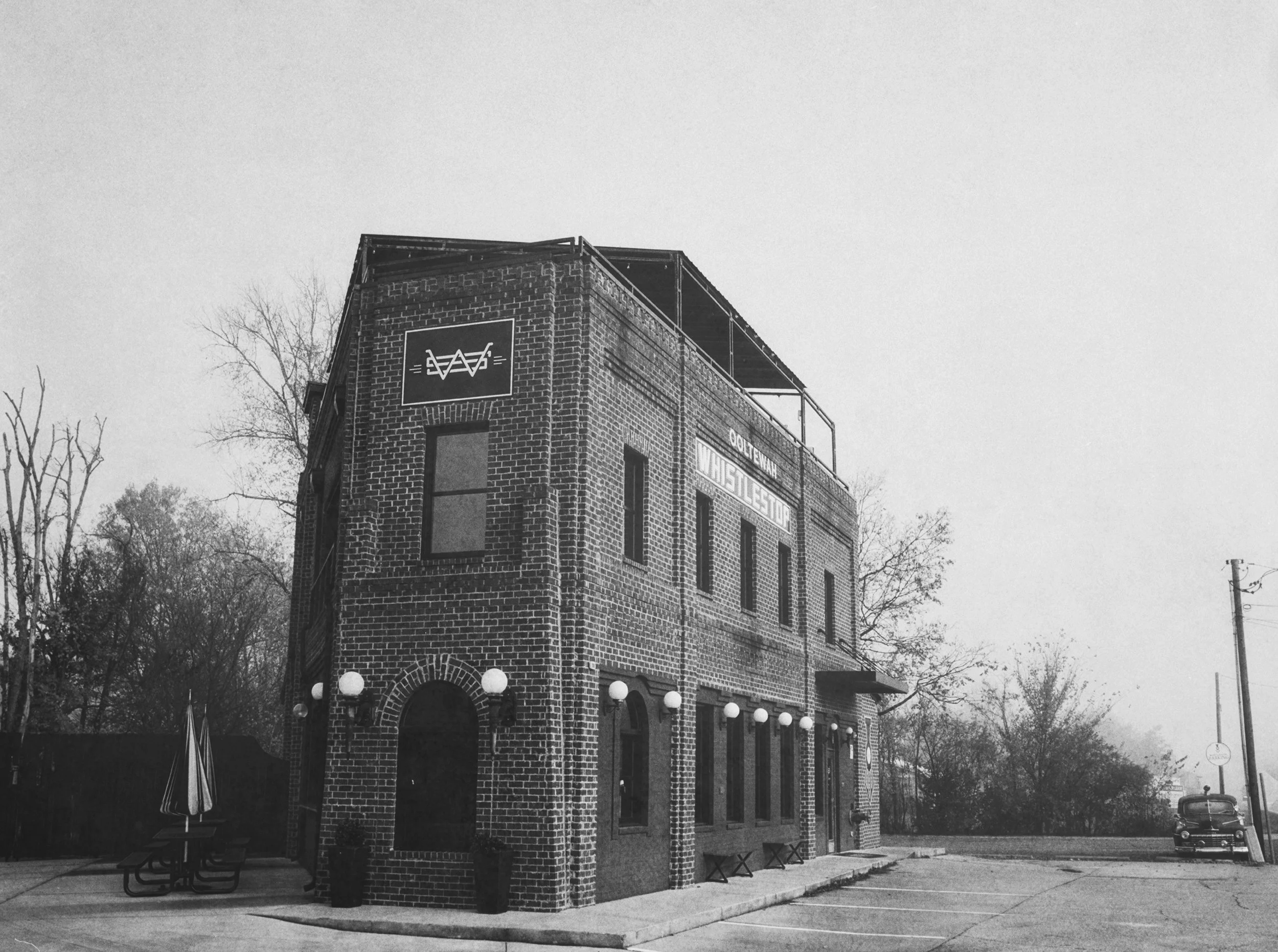 The Ooltewah Whistlestop - Ooltewah, Tennessee
Kodak Tri X Film Photography 
Photographer Ricky Davis of TRD Photography