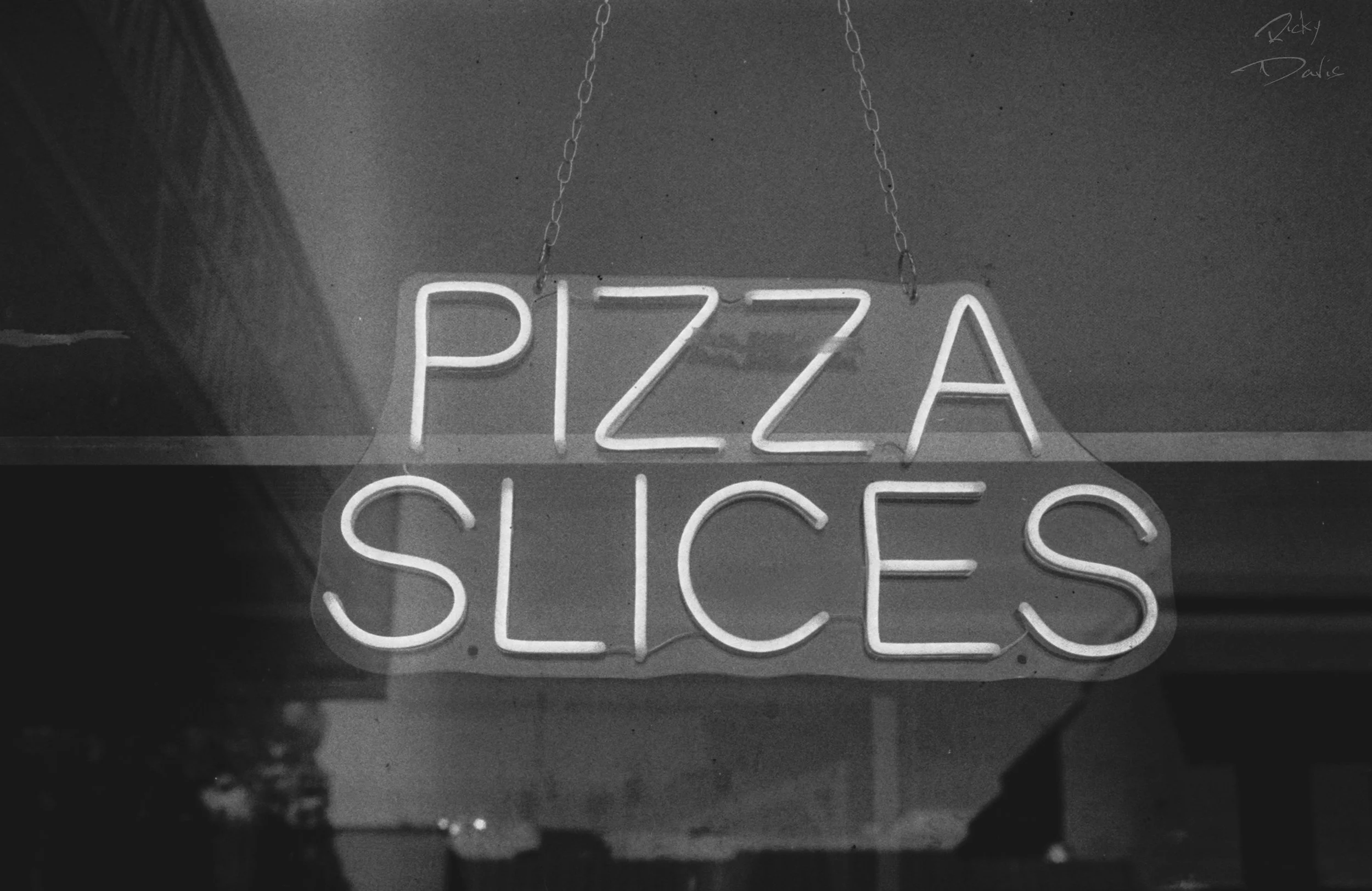 Pizza Slices Neon Window Sign - Salem, Oregon
Kodak Tri X Film Photography
Photographer Ricky Davis of TRD Photography