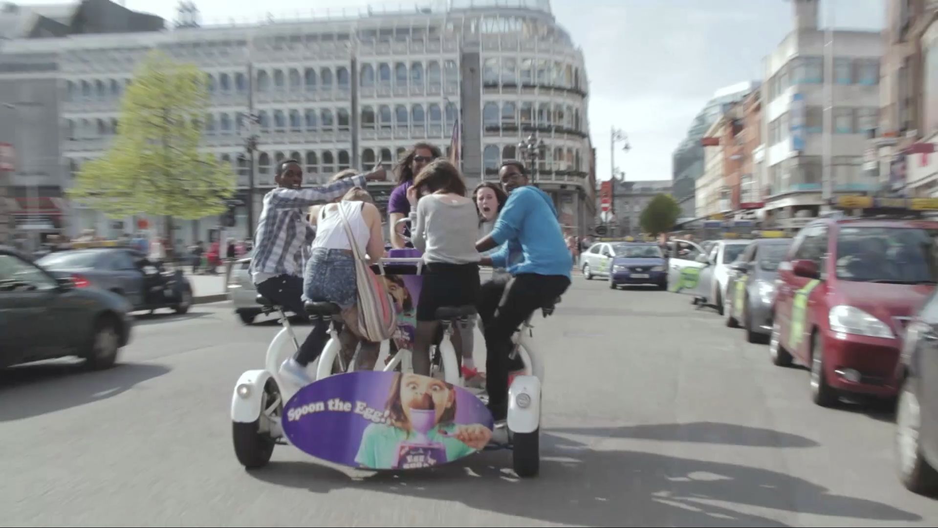 MailerScreenshots_Dairymilk eggnspoon-08.jpg