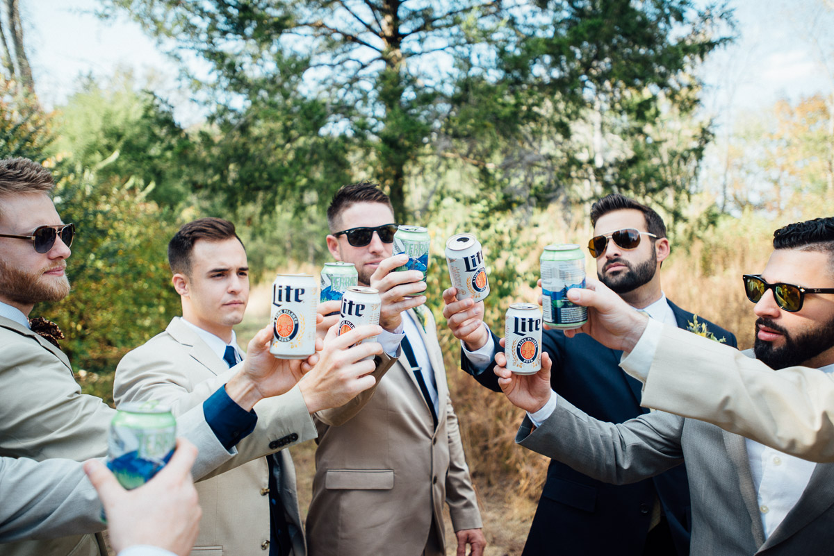 groomsmen-beers.jpeg