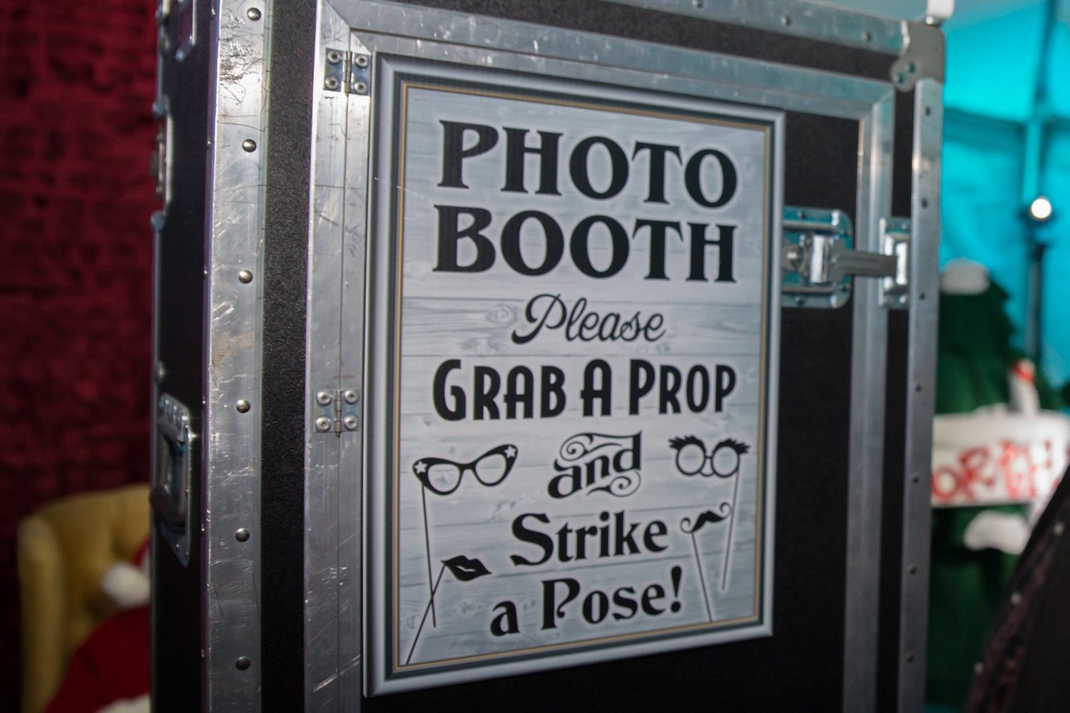 Photo Booth Sign.jpeg