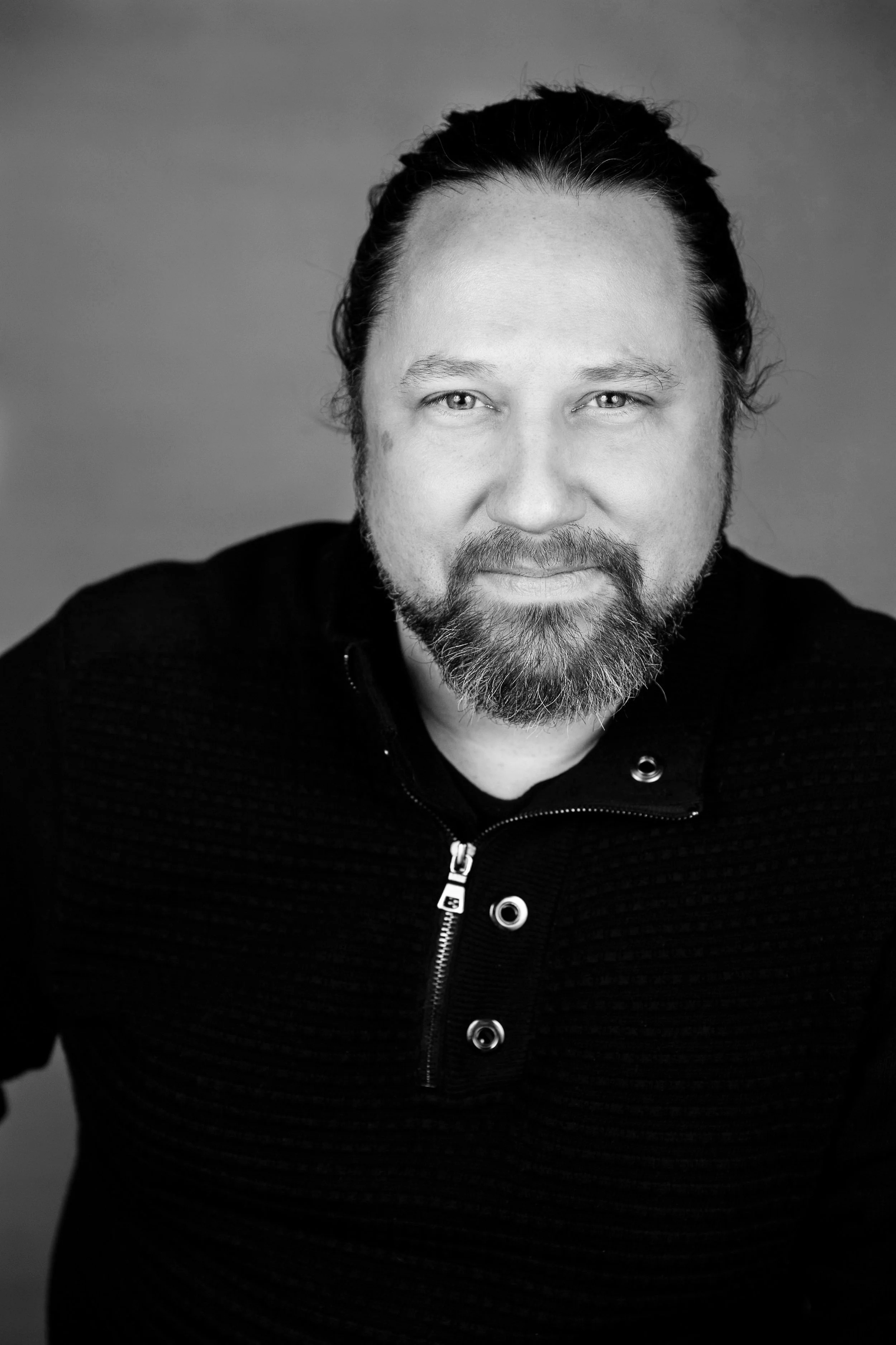 Snyder Headshots 01 05-2.jpg