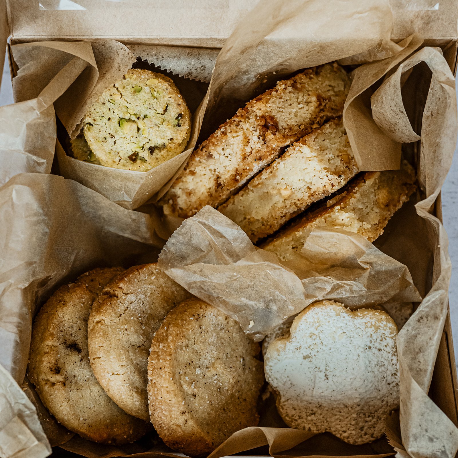 mothers day cookie box 1x1.jpg