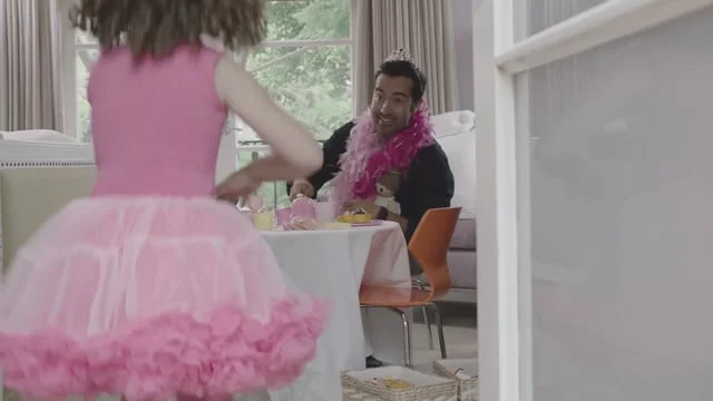 FIJI WATER "Tea Party"