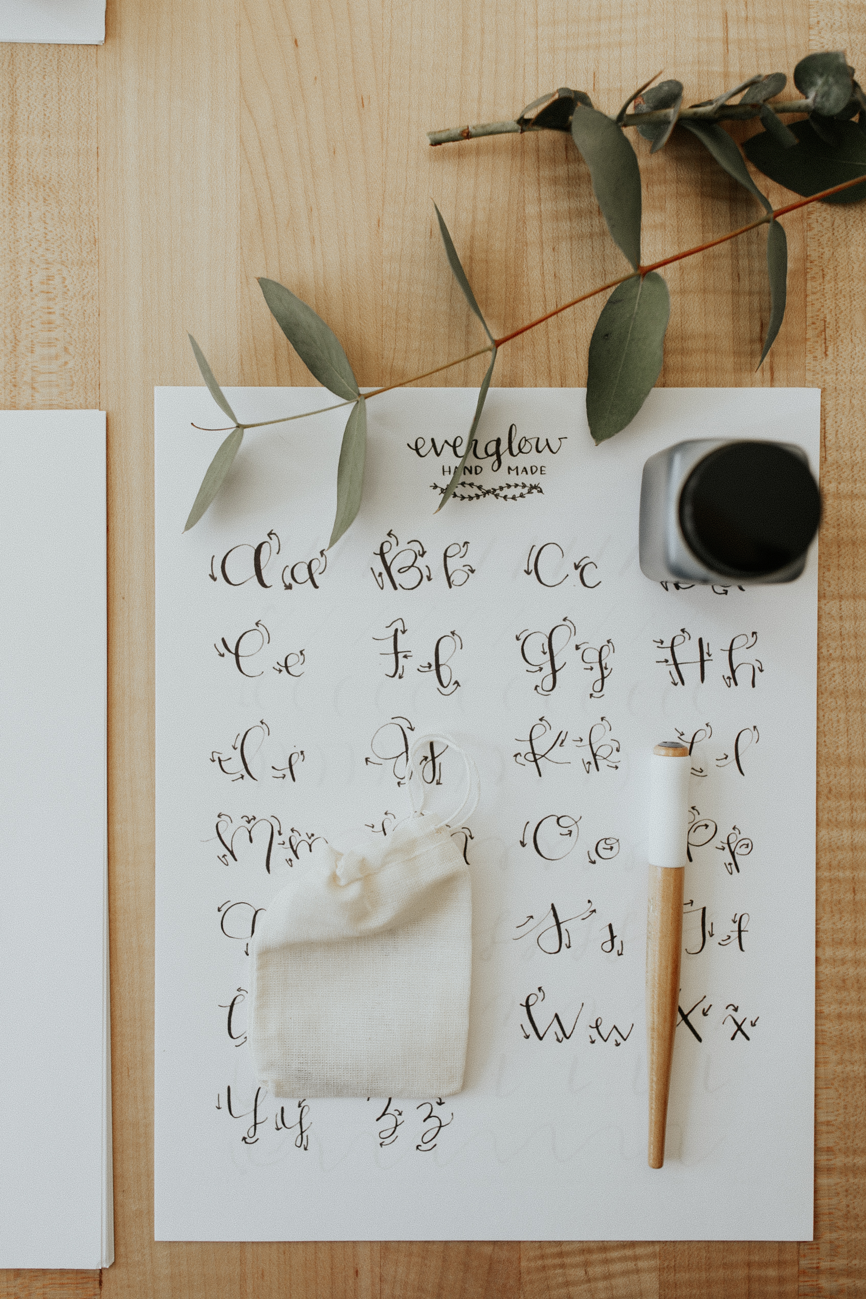 11.18.17 Everglow Handmade-1.jpg